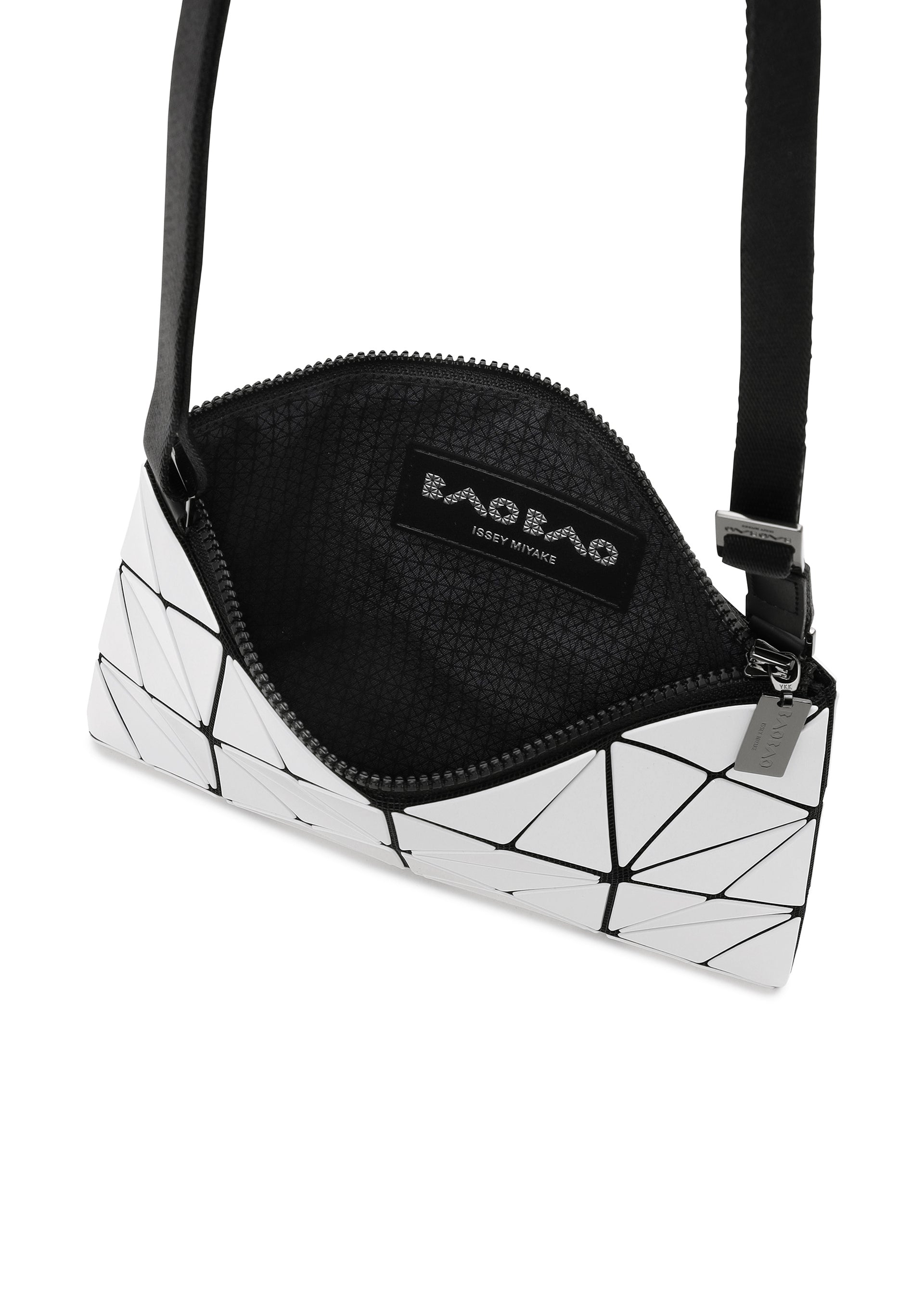 LUCENT – isseymiyake.com