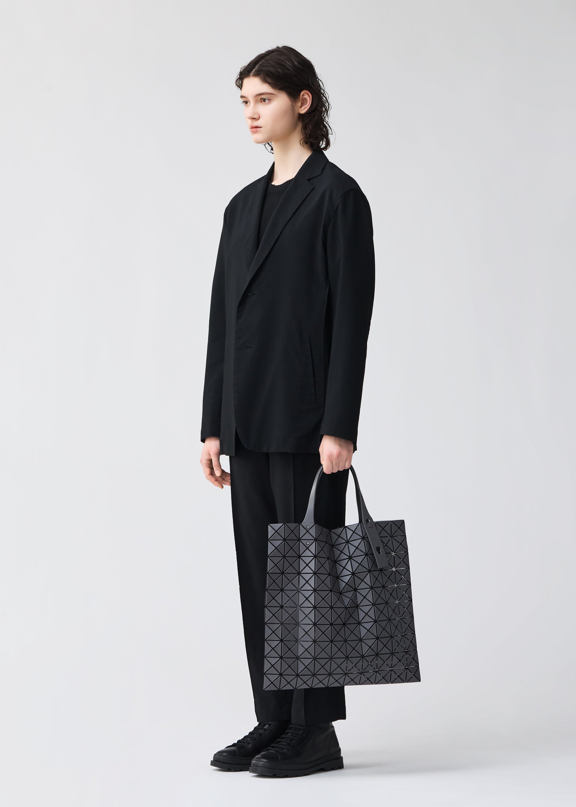 PRISM MATTE、バッグ&財布_トートバッグ、着用画像1