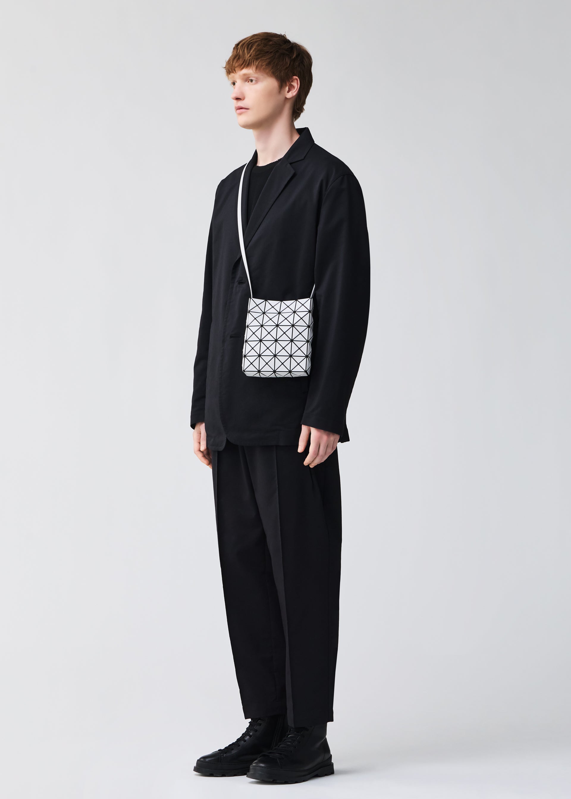 バッグ BAO BAO ISSEYMIYAKE PRISM MATTE PRISM MATTE – isseymiyake.com