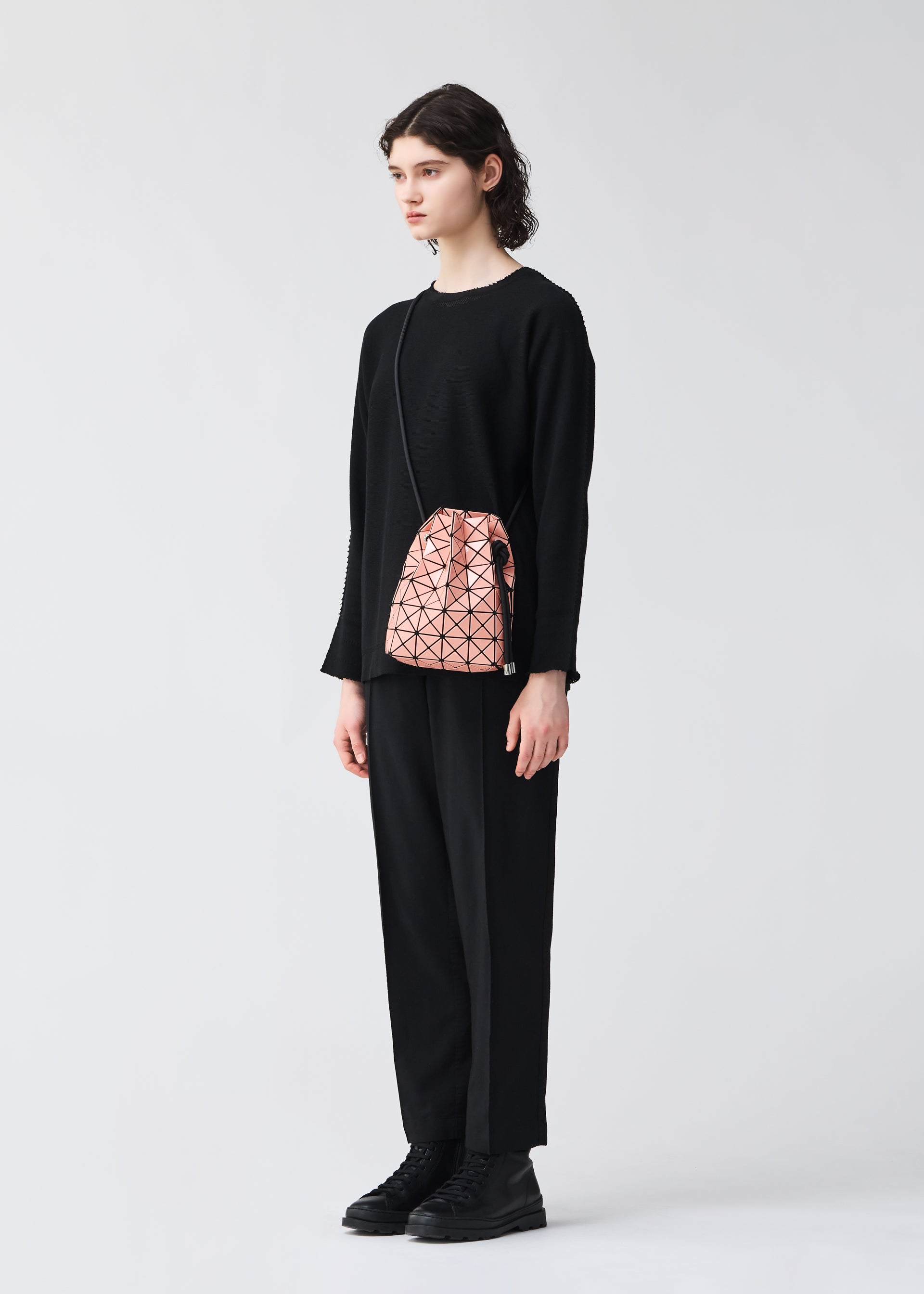 WRING GLOSS – isseymiyake.com