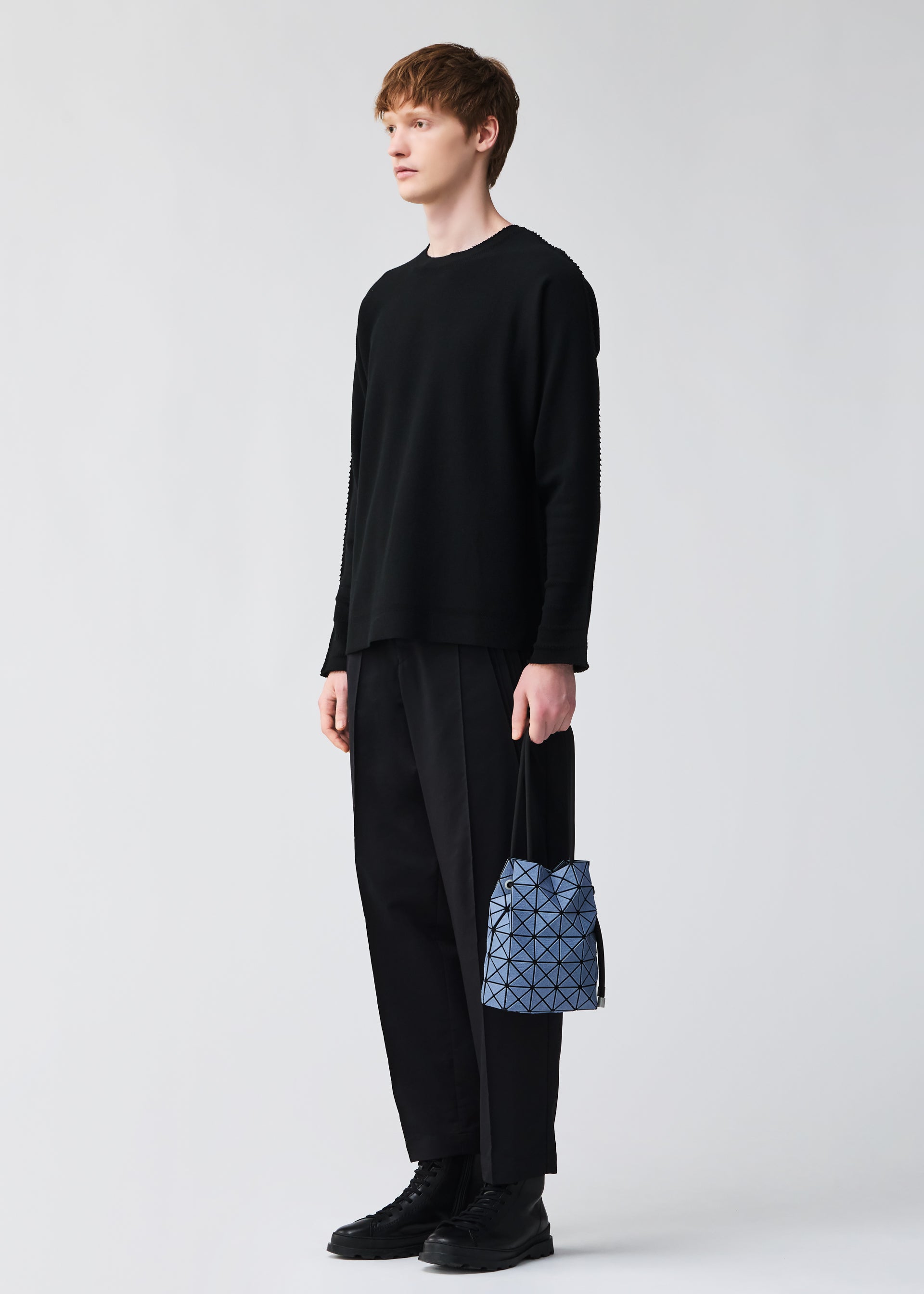 WRING DENIM – isseymiyake.com