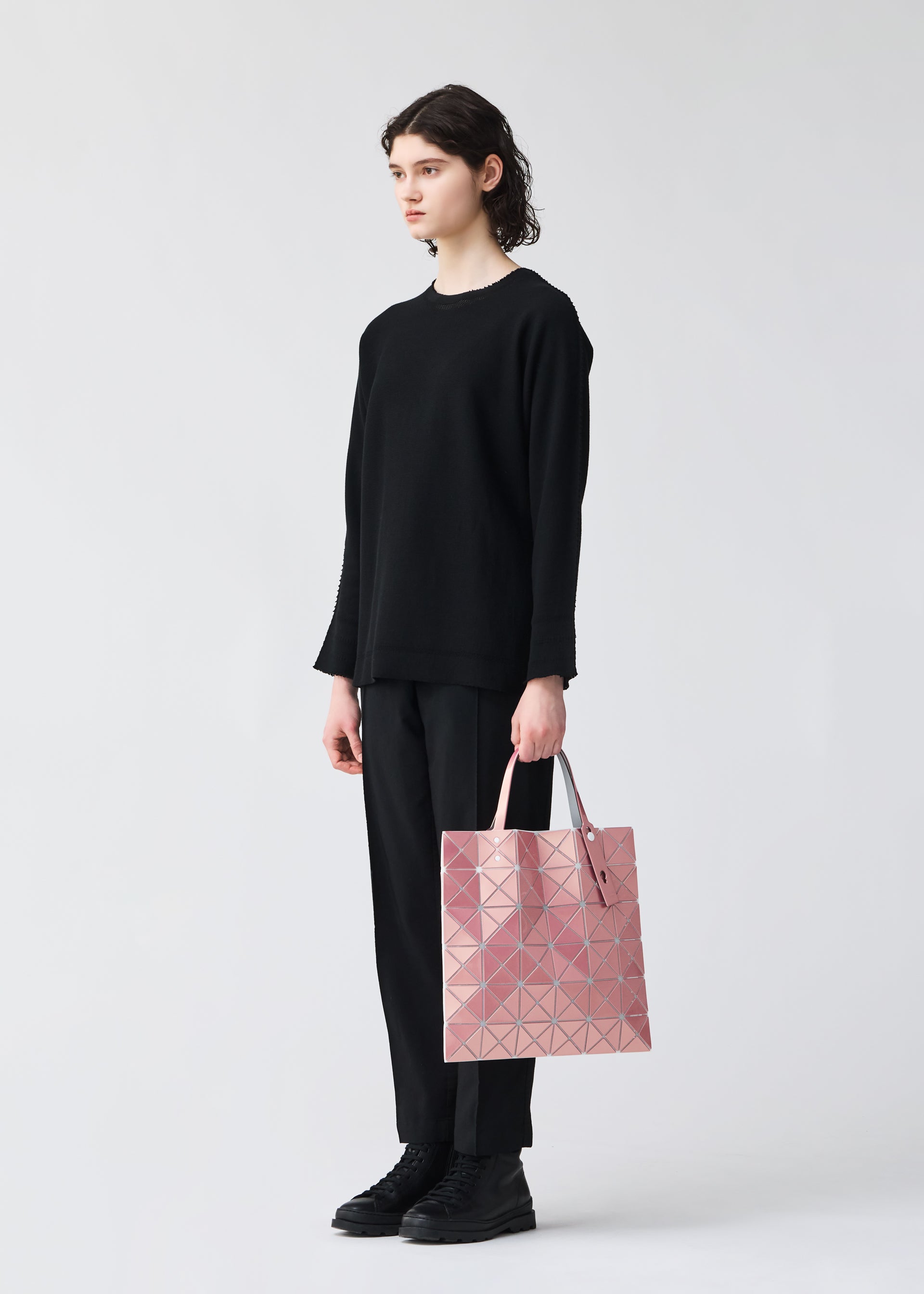 LUCENT METALLIC – isseymiyake.com