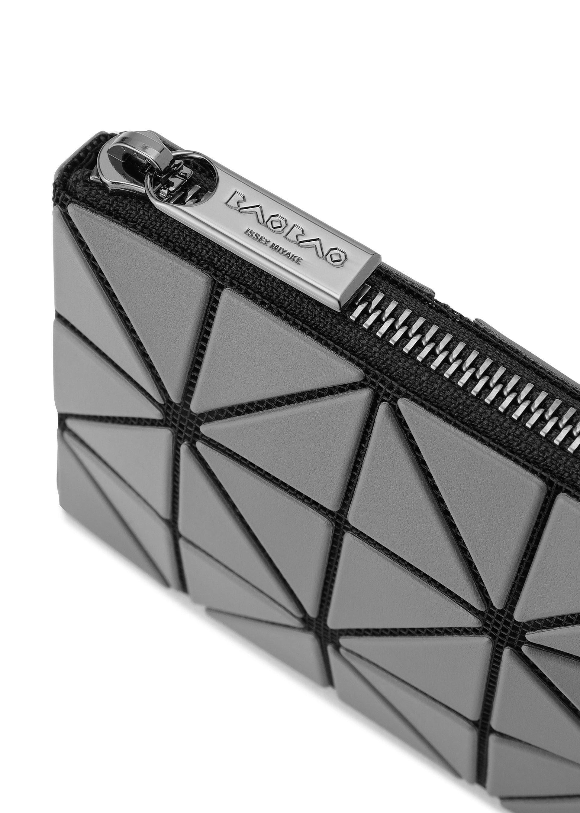 CASSETTE – isseymiyake.com