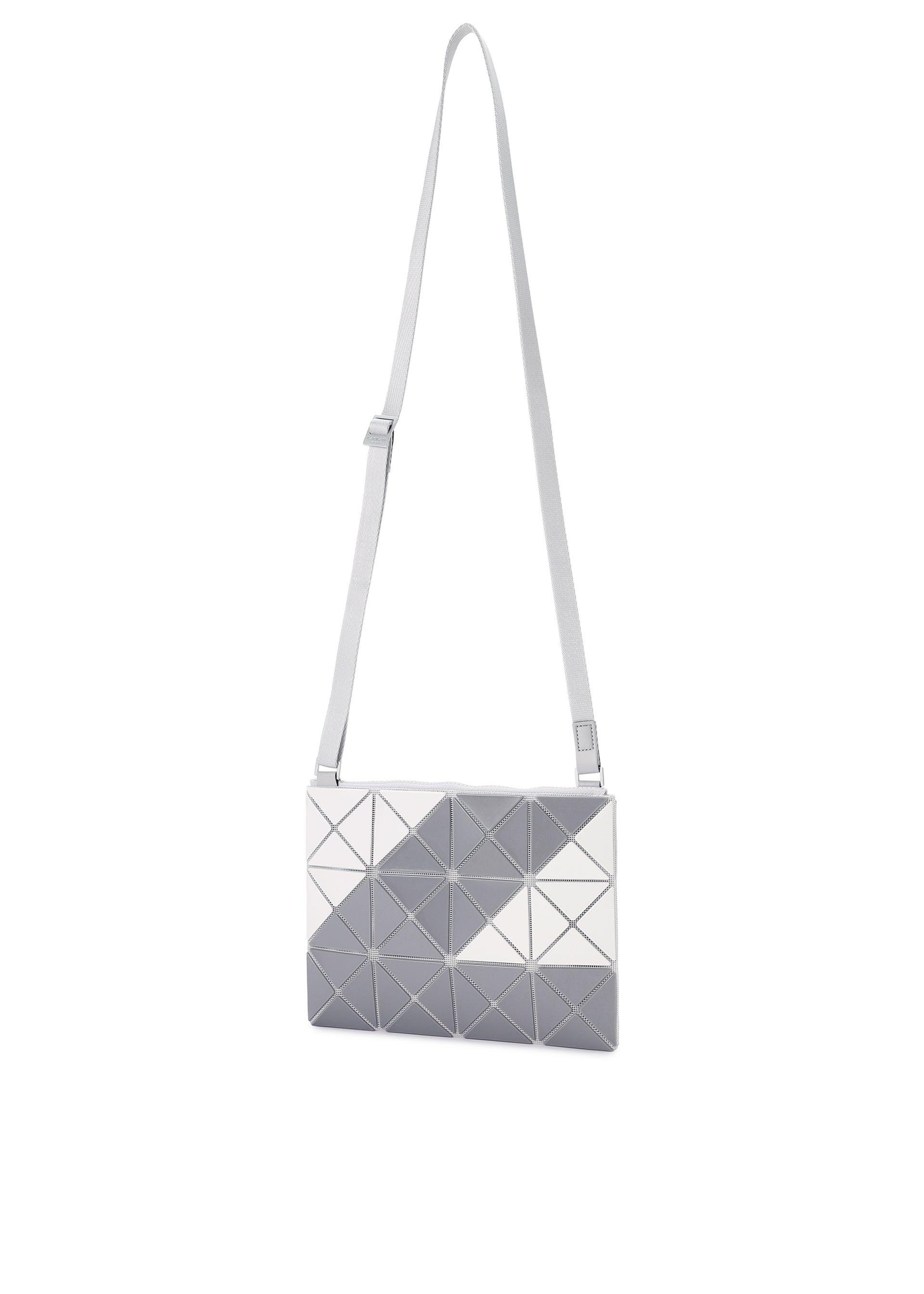 SIGN – isseymiyake.com