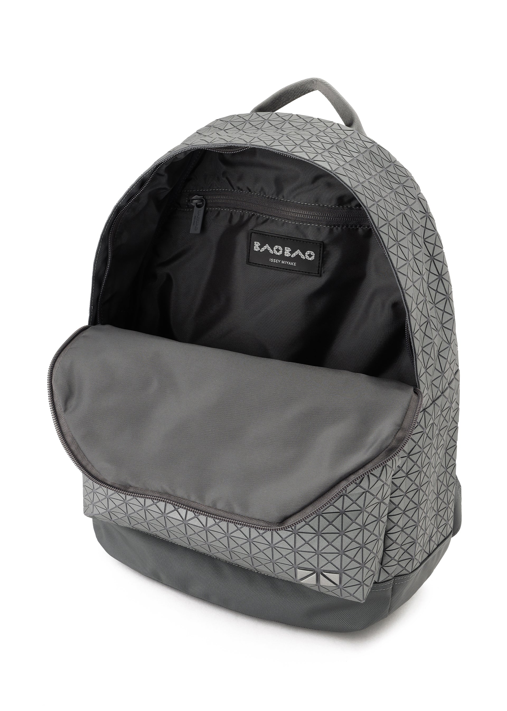 DAYPACK REFLECTOR – isseymiyake.com