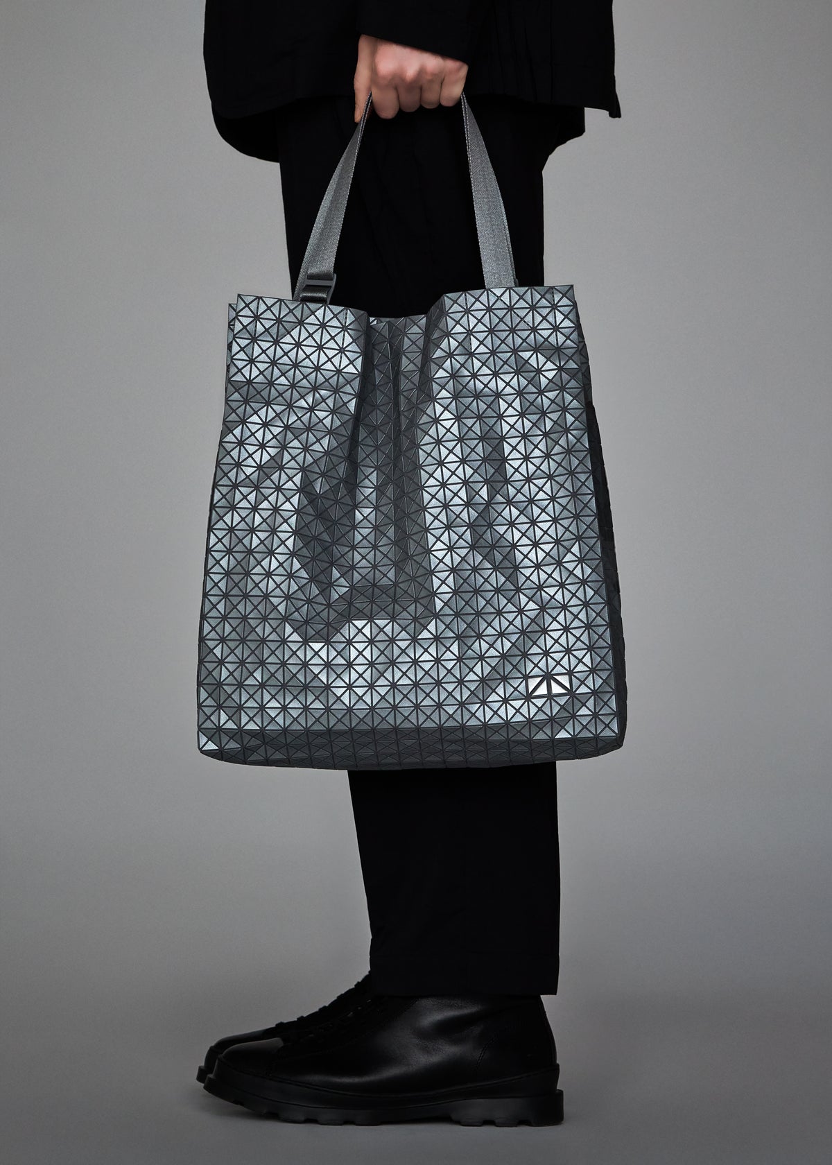 CART S REFLECTOR、バッグ&財布_トートバッグ、着用画像3