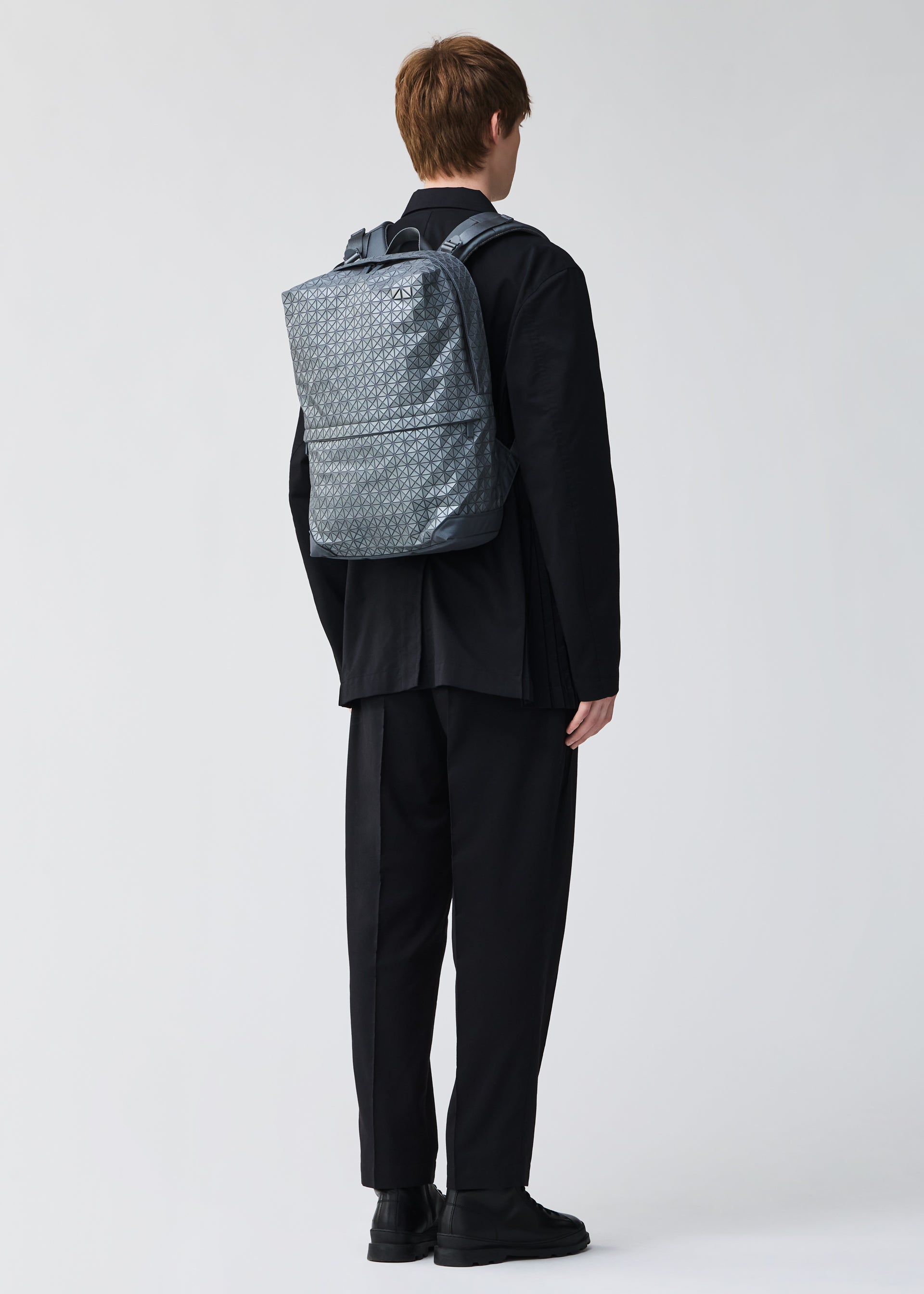 バッグ＆財布／バックパック – isseymiyake.com