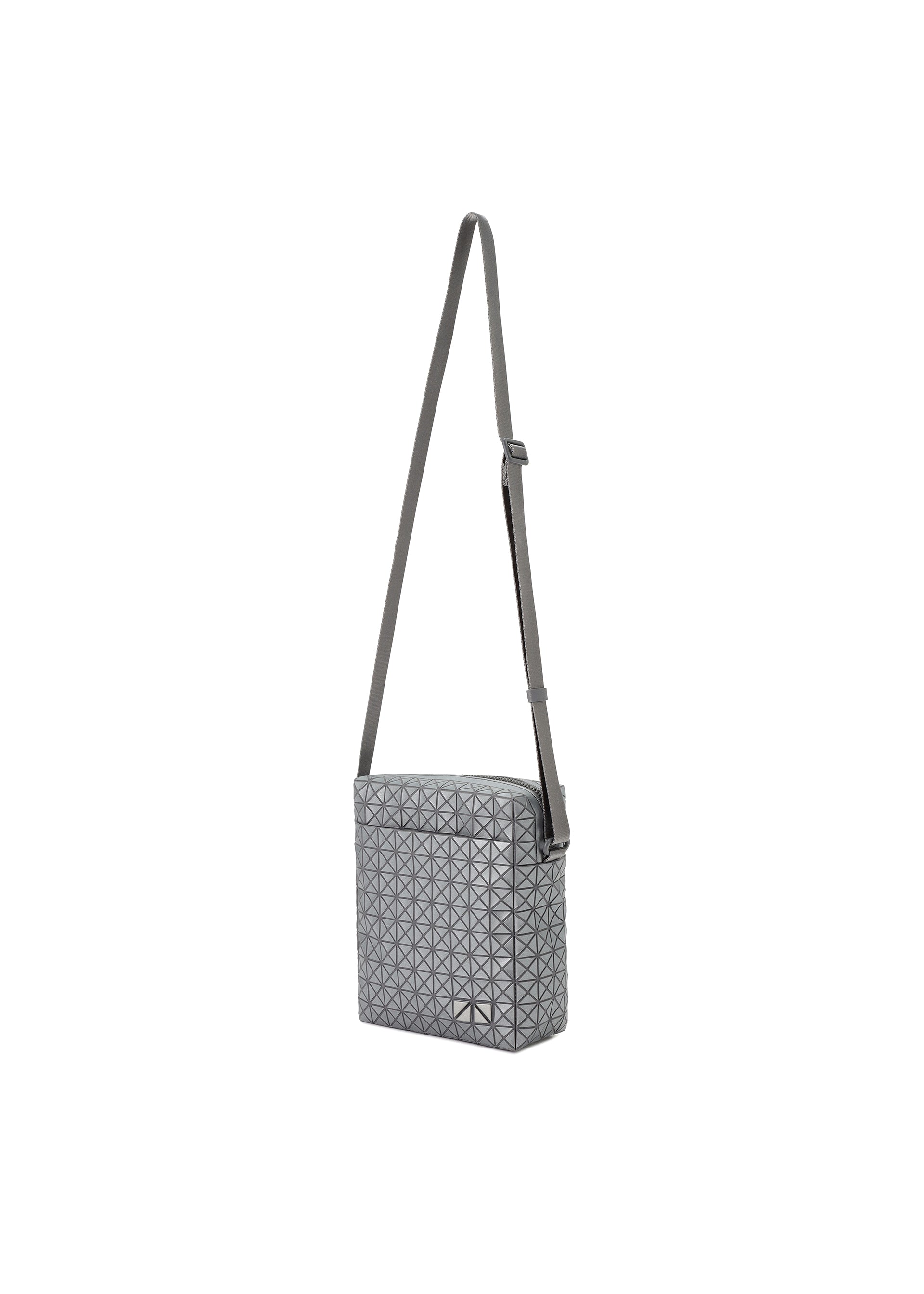 VOYAGER REFLECTOR – isseymiyake.com