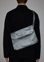 FROGGY REFLECTOR、バッグ&財布_ショルダーバッグ、着用画像3