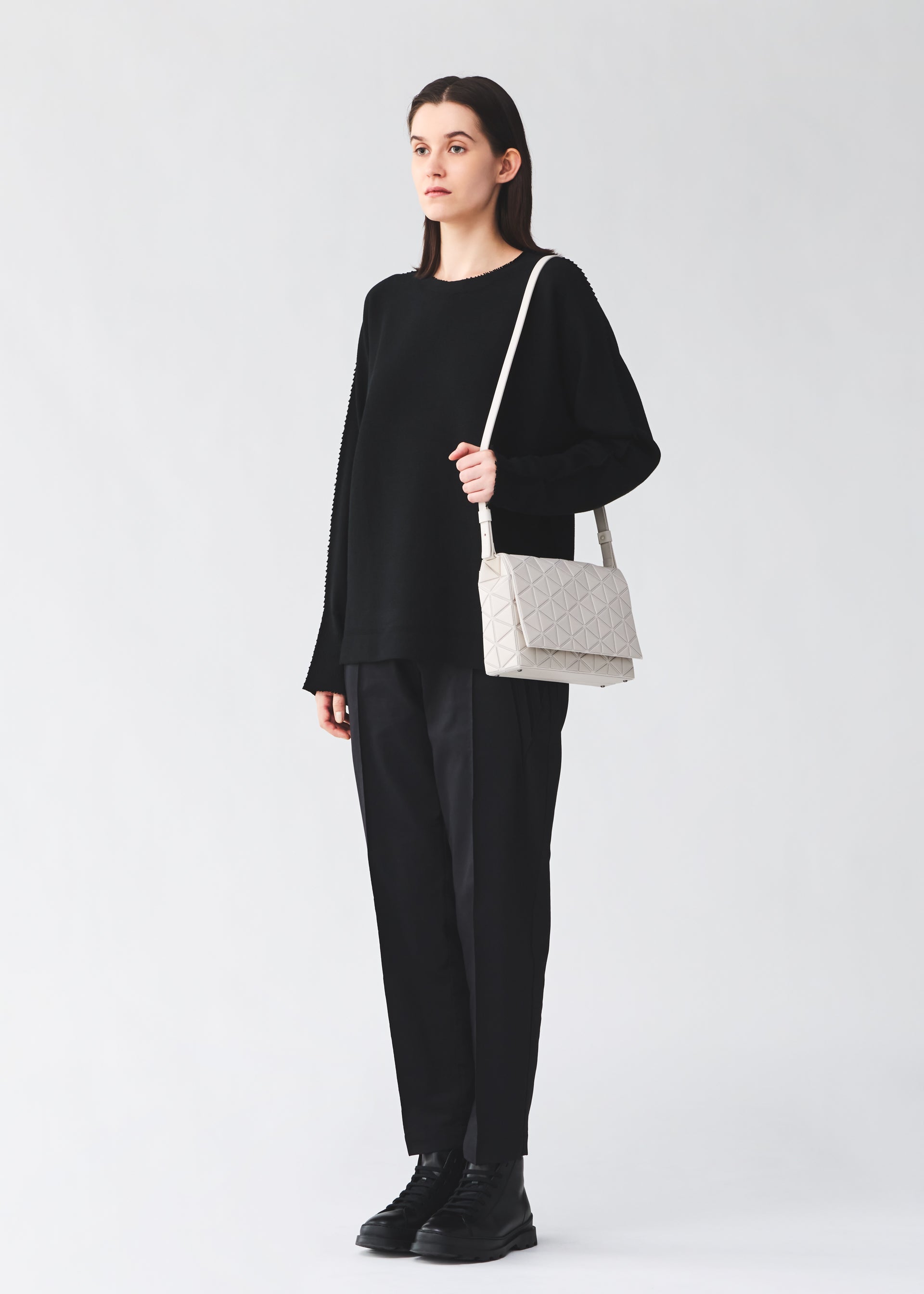 FOSSETTE、バッグ&財布_ショルダーバッグ、着用画像1