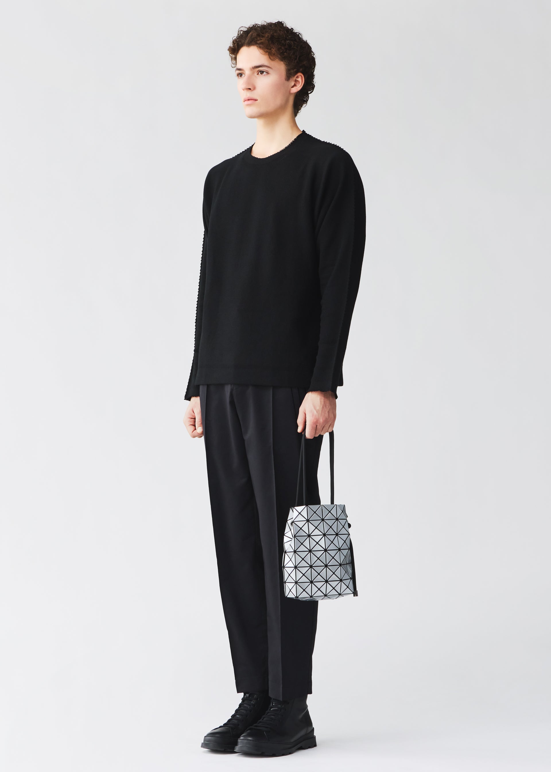 WRING – isseymiyake.com