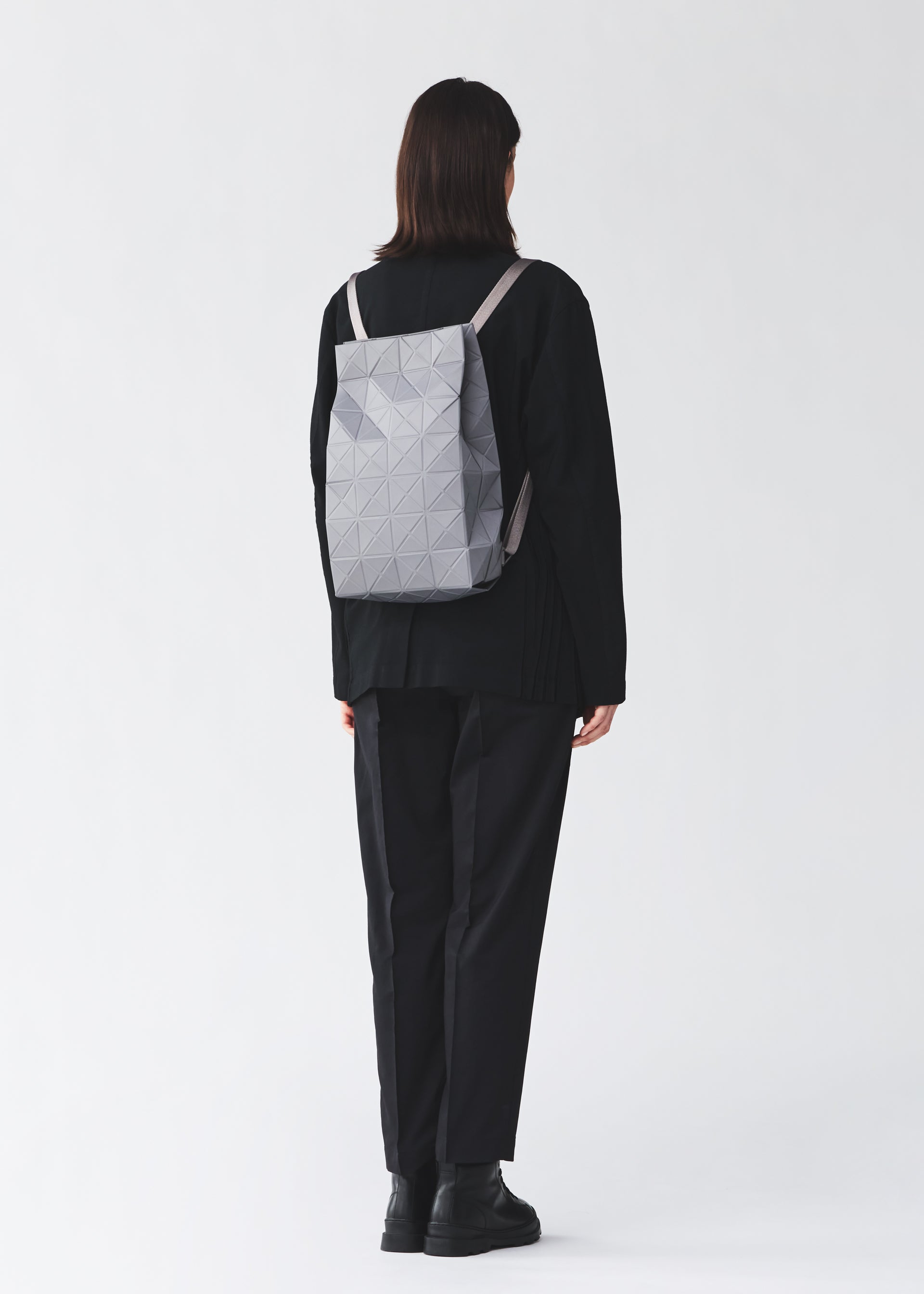 バッグ＆財布／バックパック – isseymiyake.com