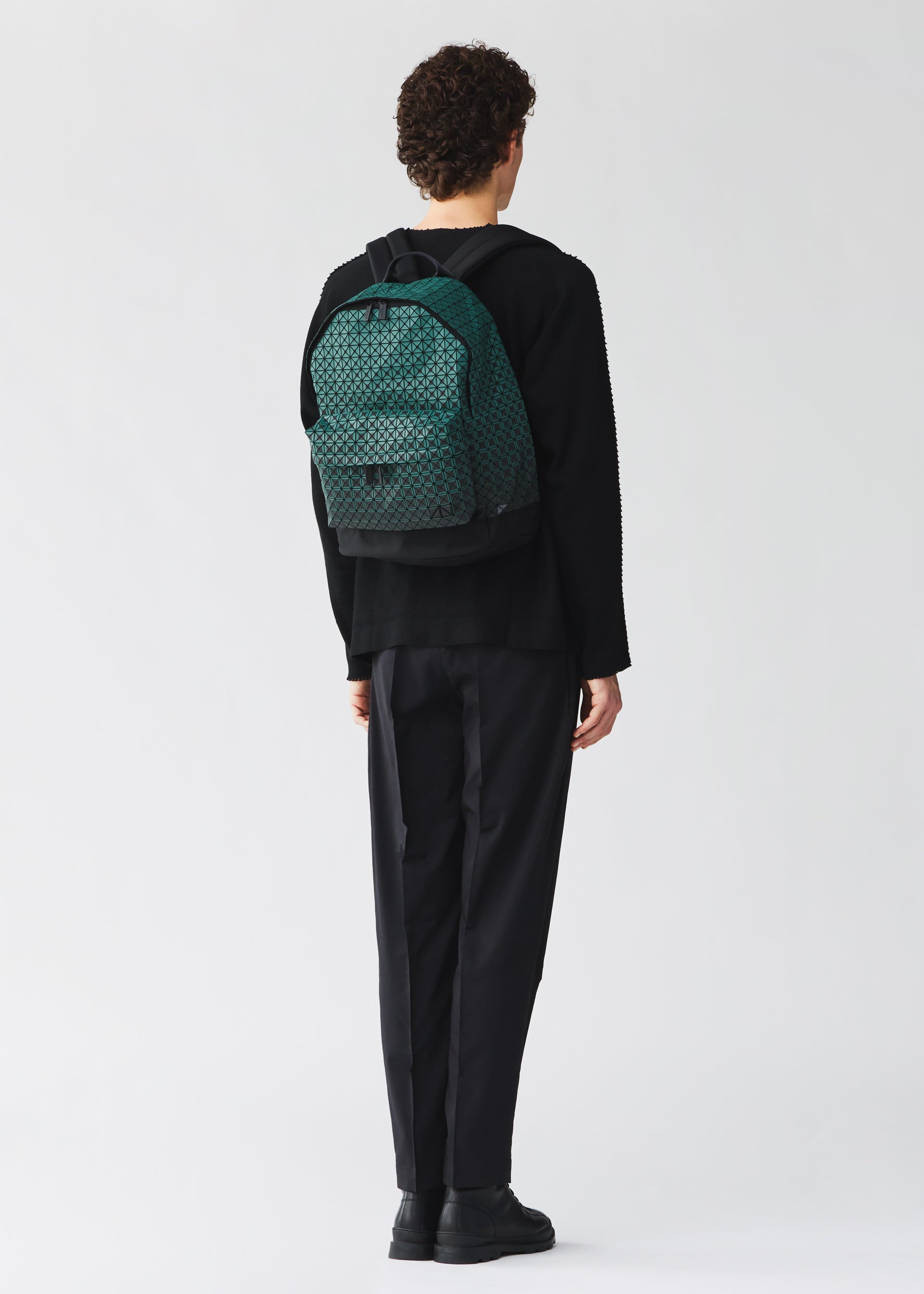DAYPACK GRADUAL、バッグ&財布_バックパック、着用画像1