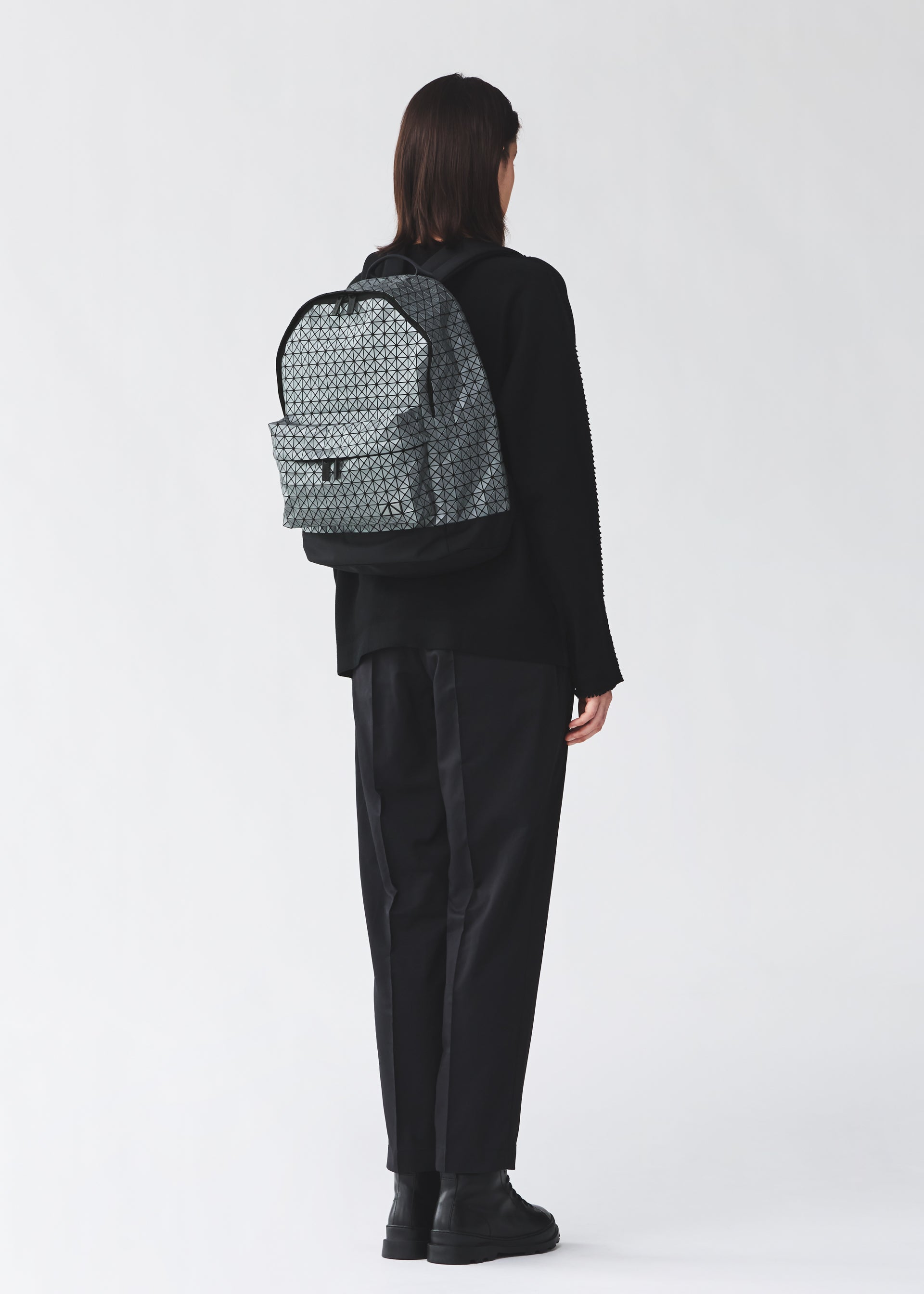 DAYPACK REFLECTOR – isseymiyake.com