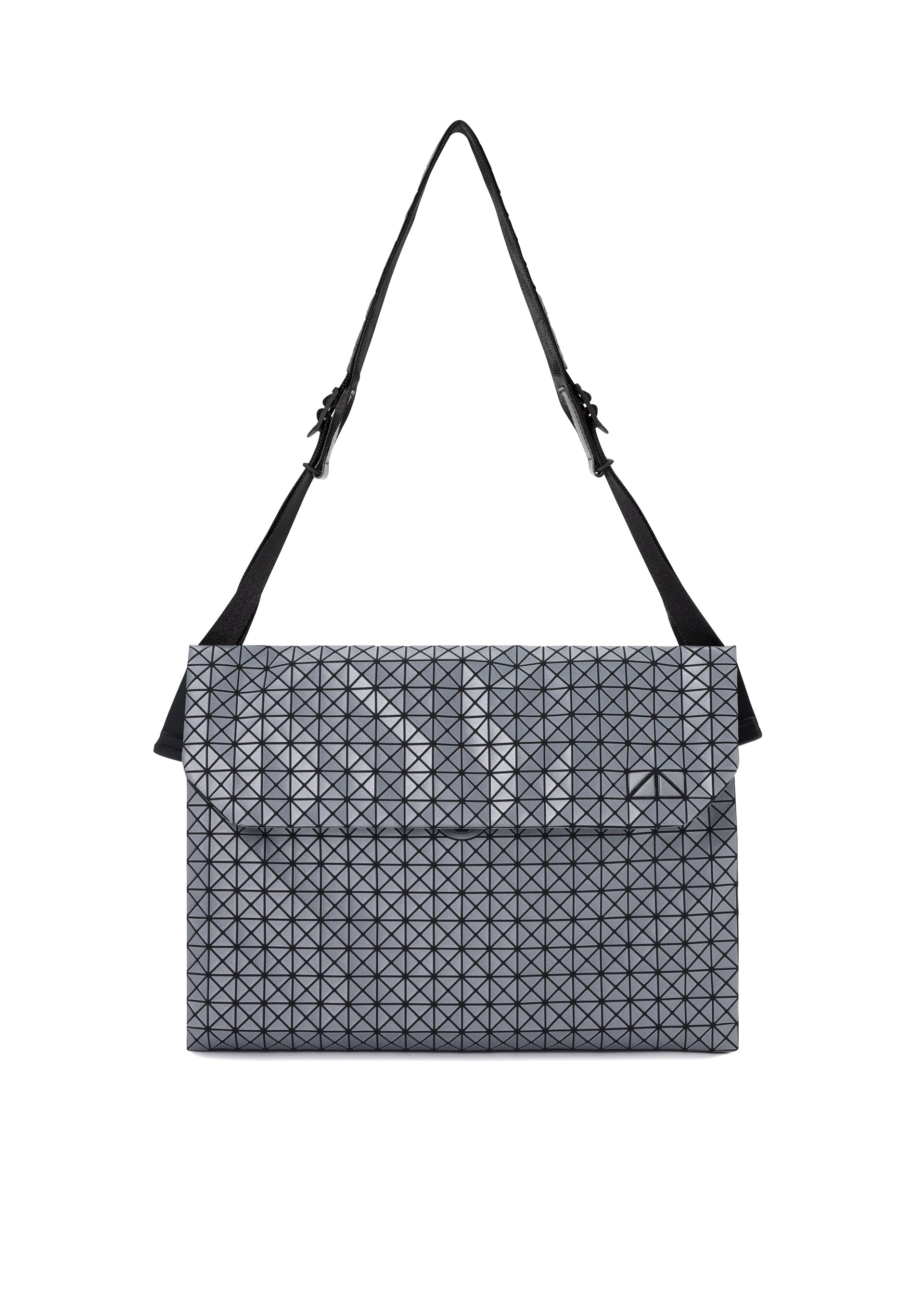 FROGGY REFLECTOR – isseymiyake.com