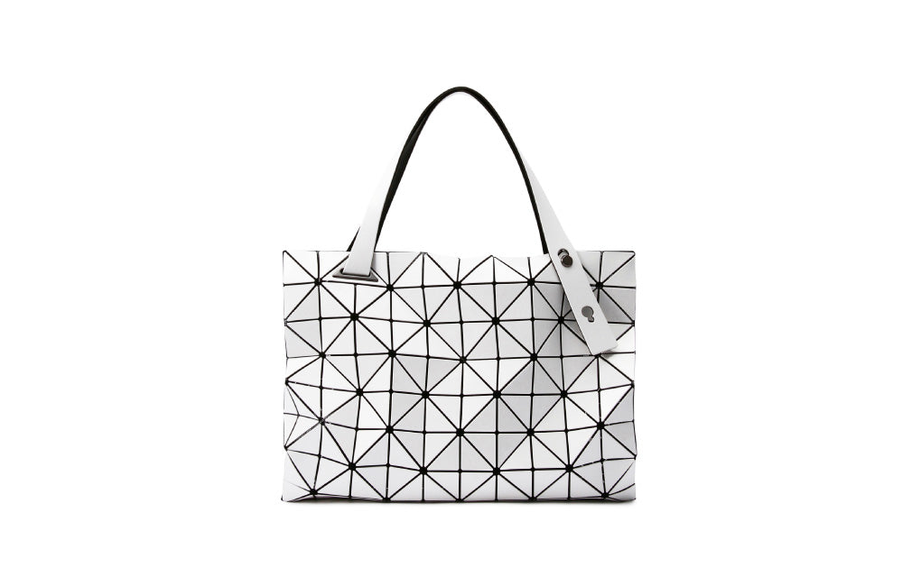 BAO BAO ISSEY MIYAKE アイテムシリーズ一覧 – isseymiyake.com