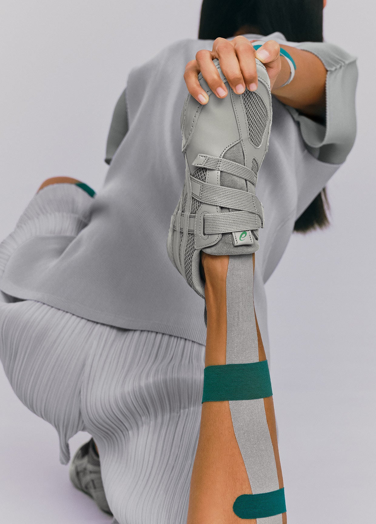 ISSEY MIYAKE FOOT ルック – isseymiyake.com