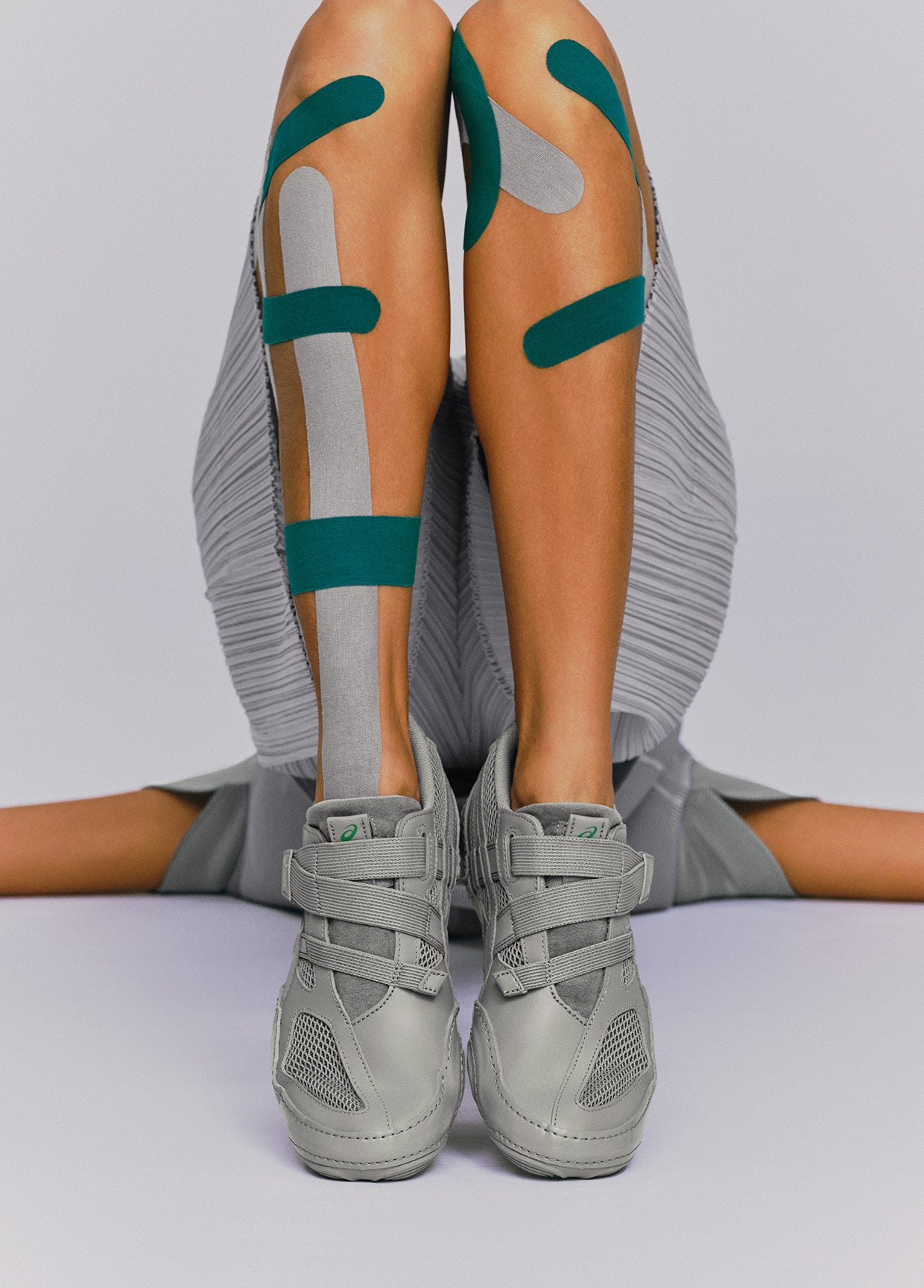 ISSEY MIYAKE FOOT LOOK 12