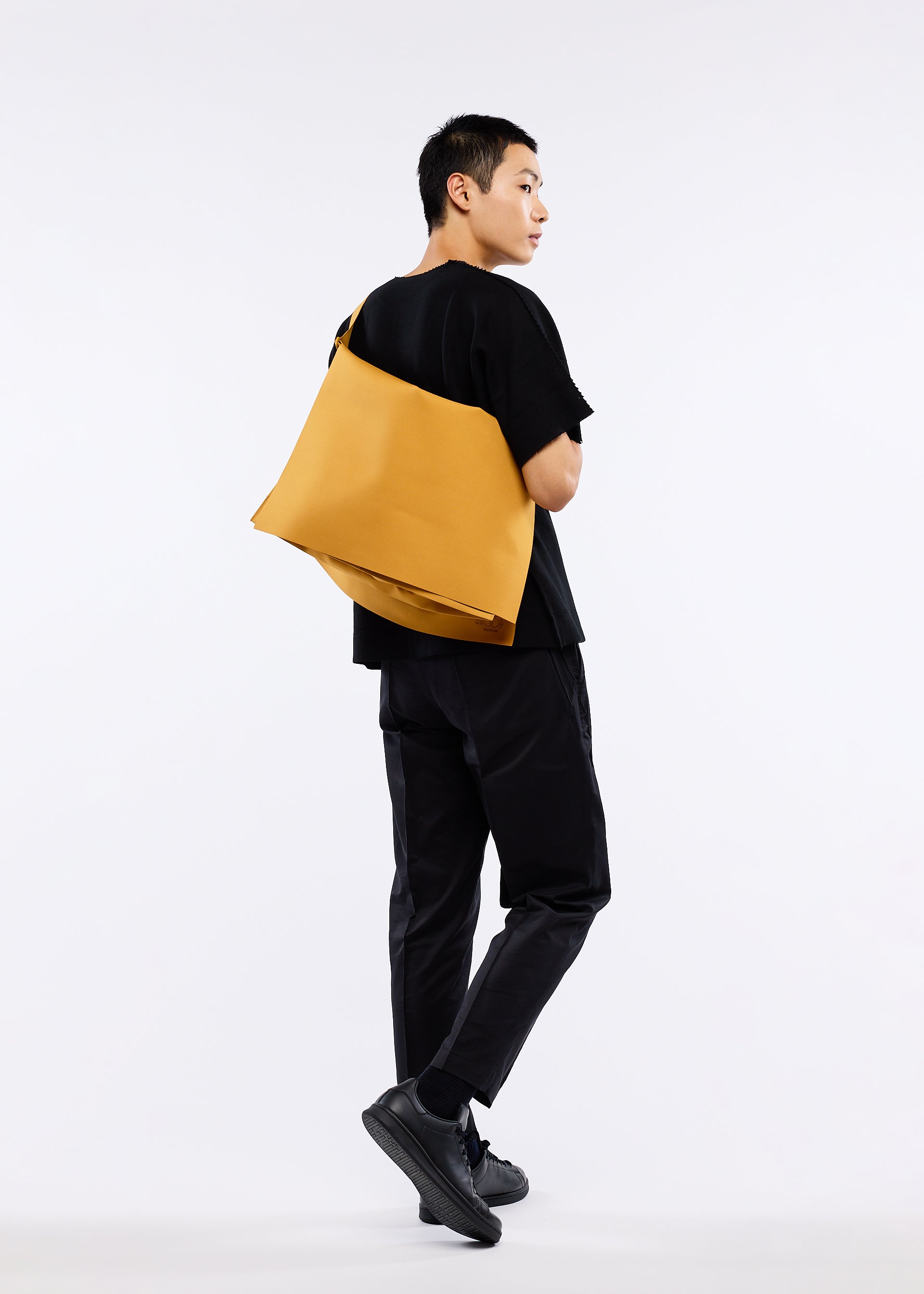 ROLL、バッグ&財布_ショルダーバッグ、着用画像2