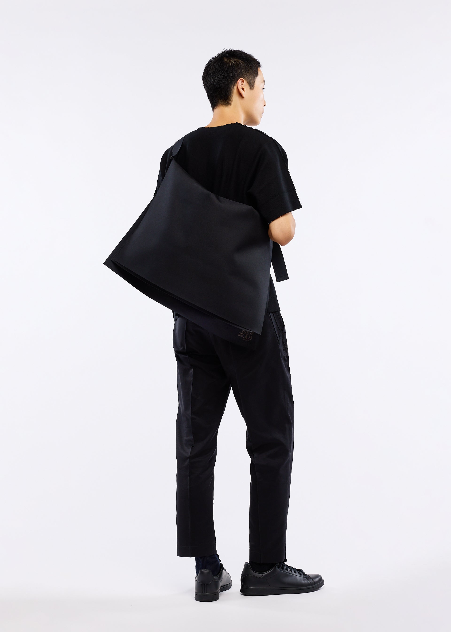 ROLL、バッグ&財布_ショルダーバッグ、着用画像1