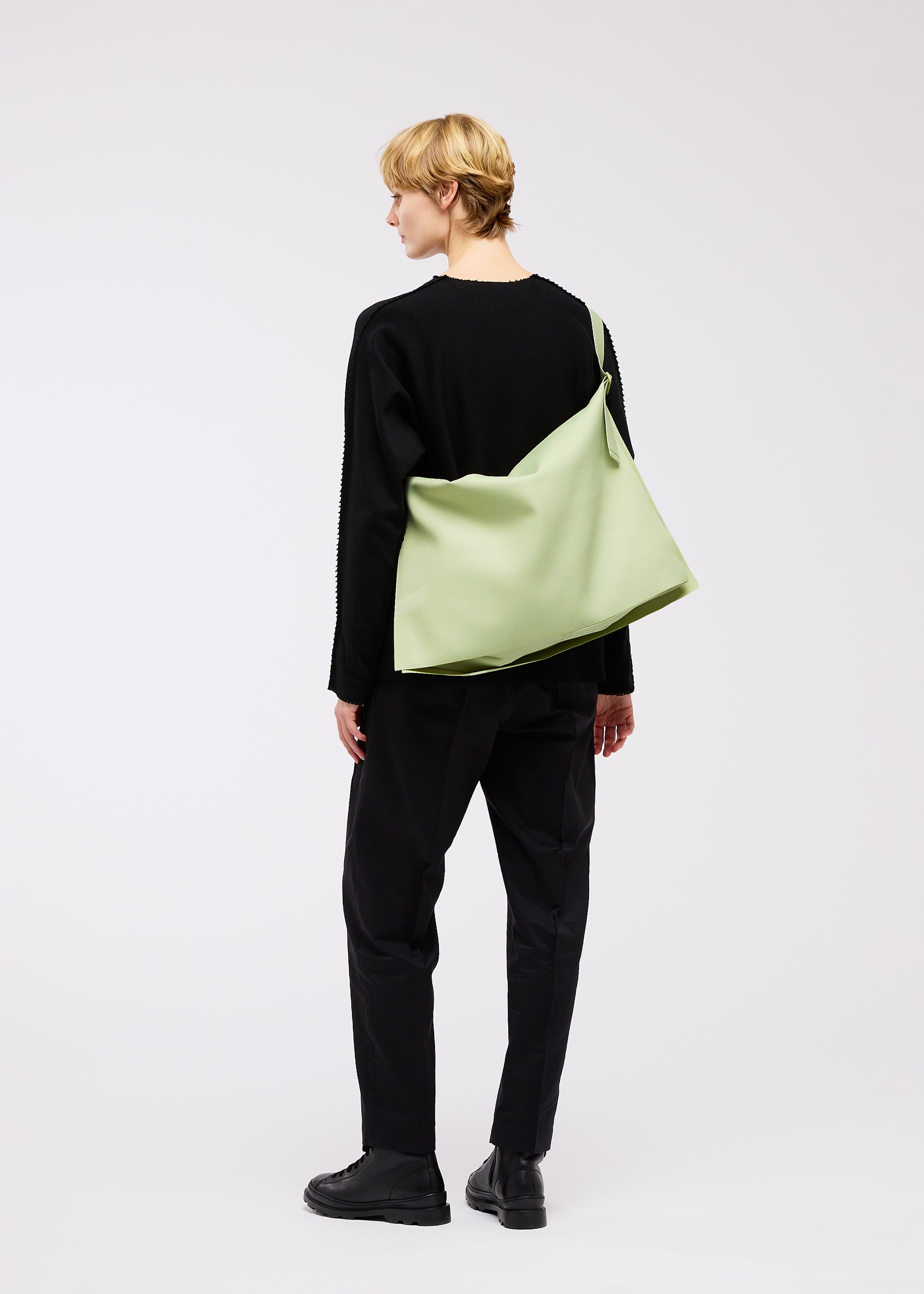 ROLL – isseymiyake.com