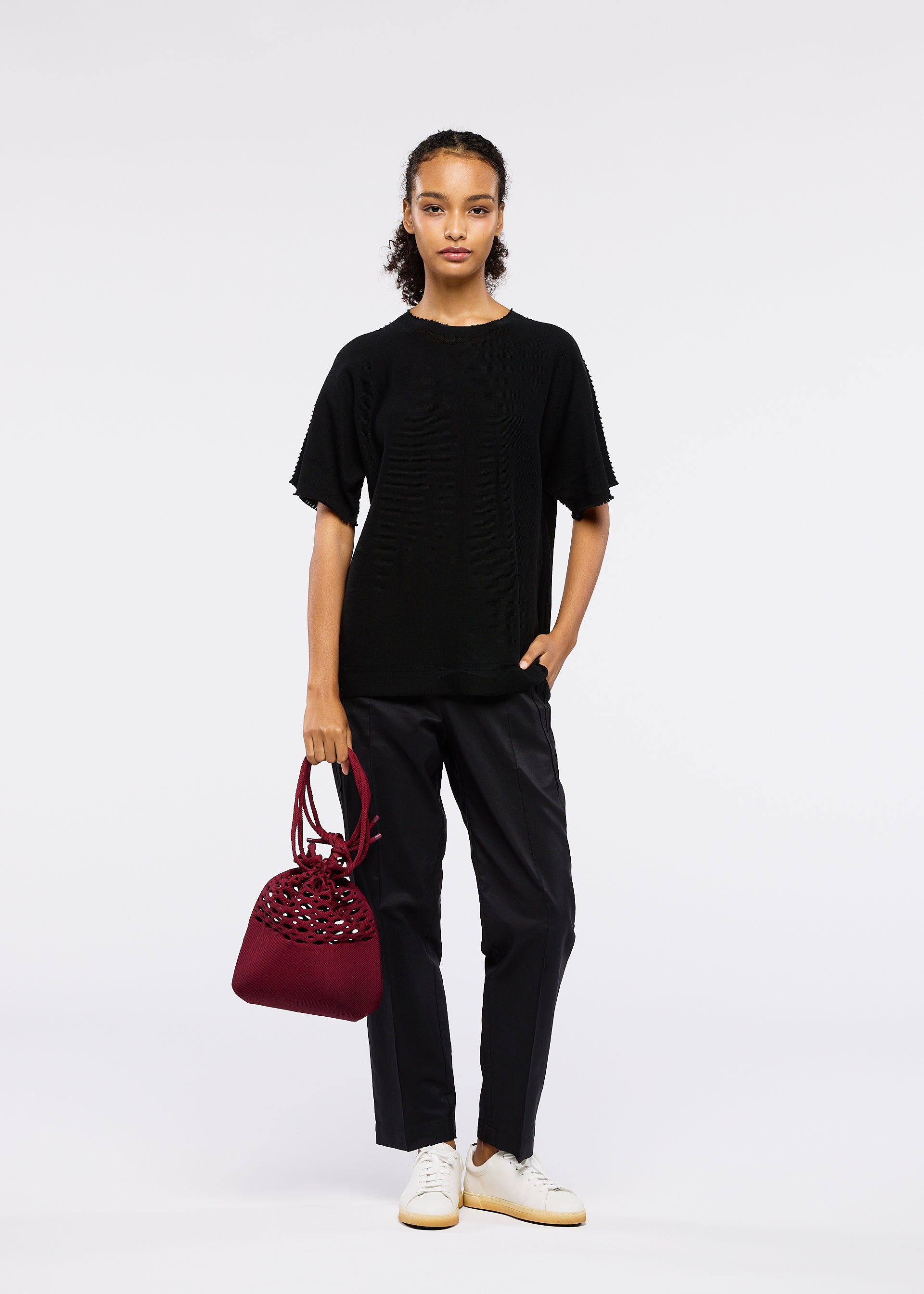 バッグ＆財布／ハンドバッグ – isseymiyake.com