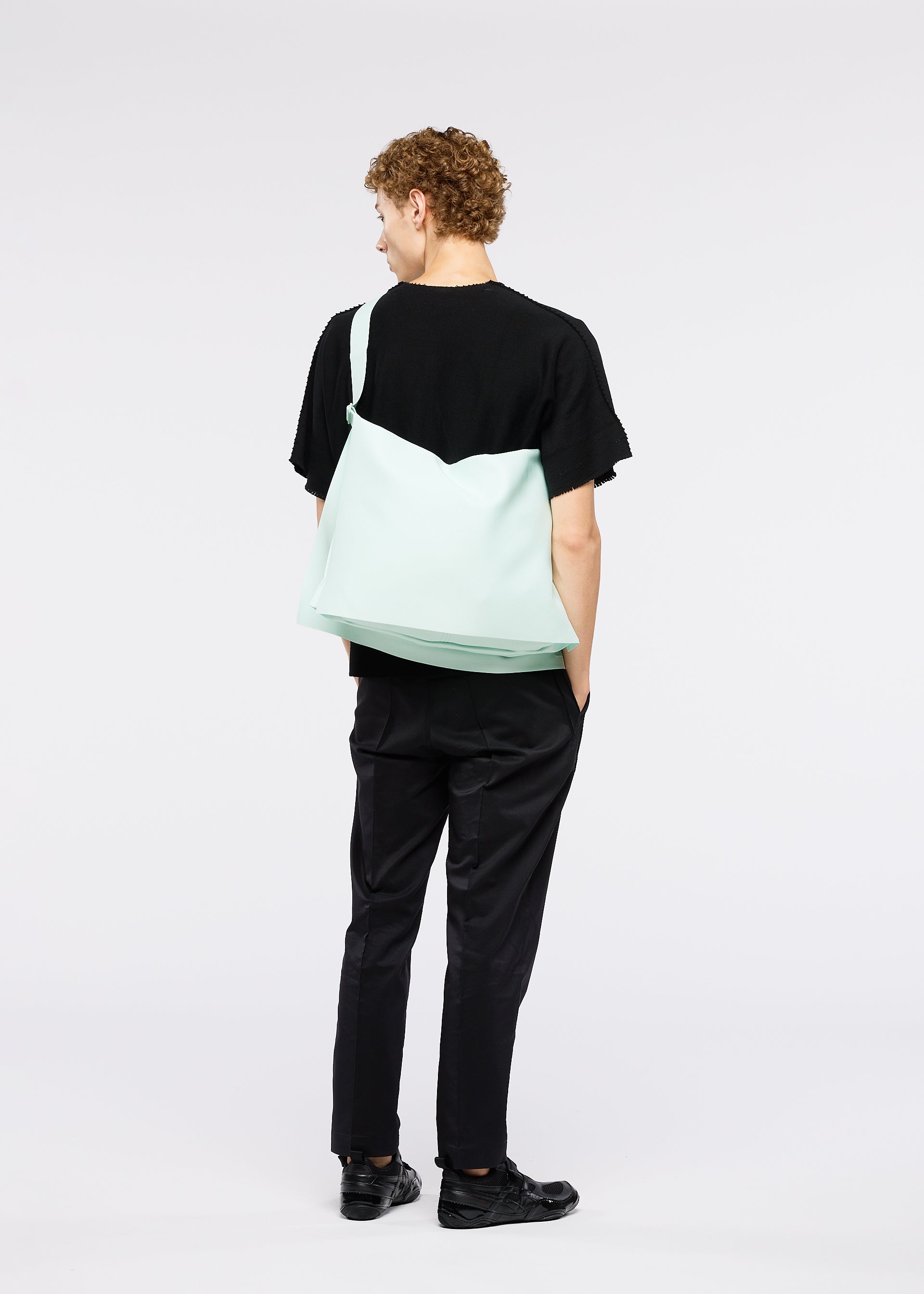 ROLL – isseymiyake.com