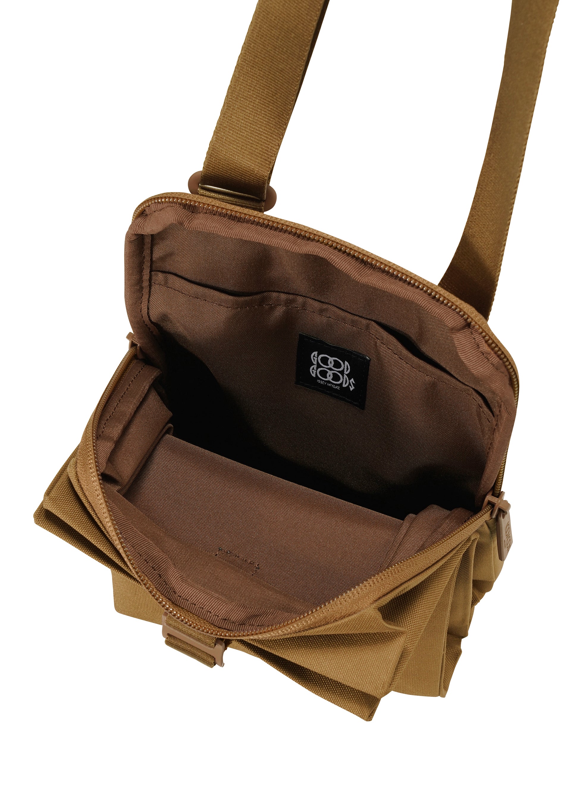 JABARA – isseymiyake.com JABARA – isseymiyake.com