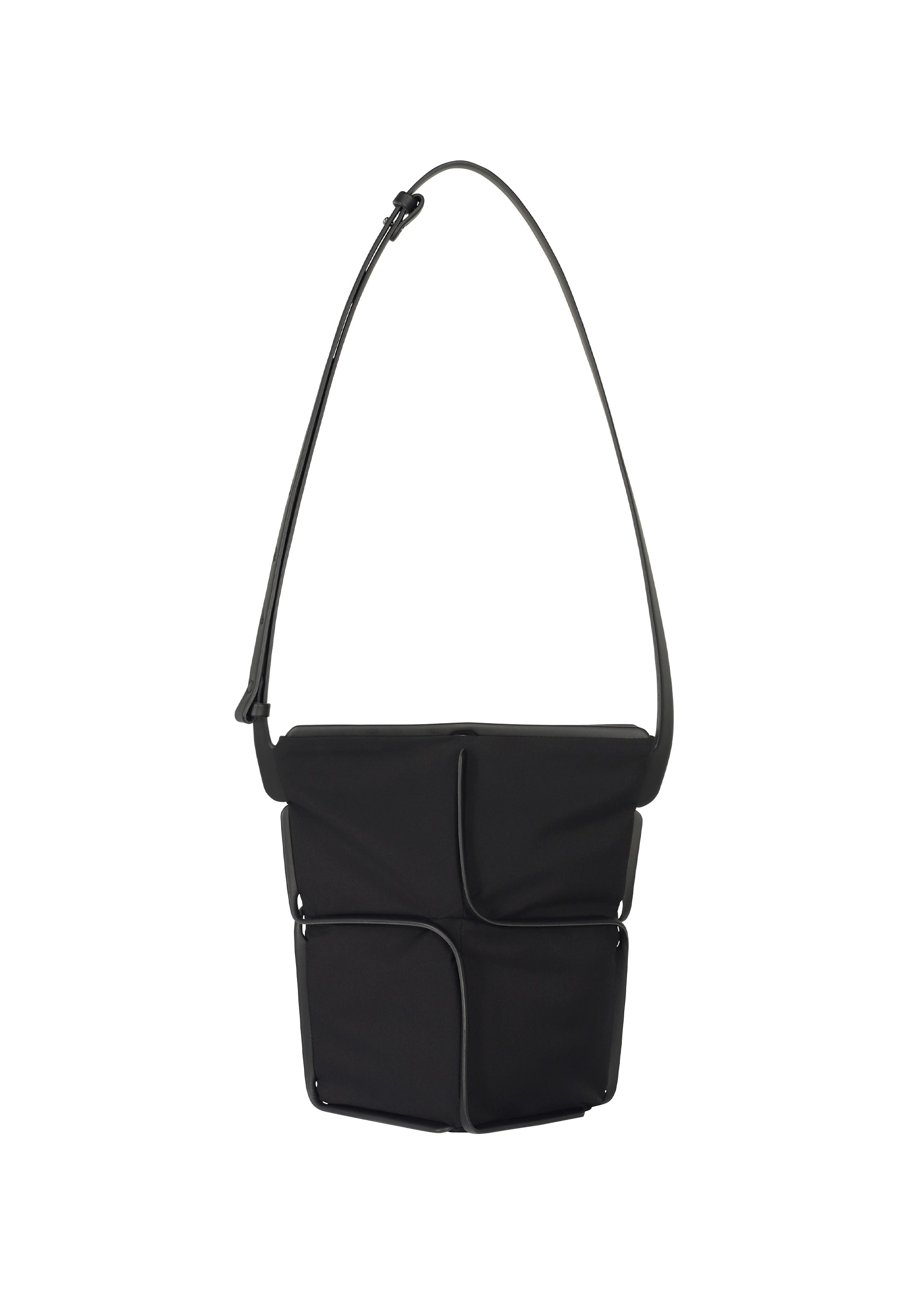 FRAME – isseymiyake.com