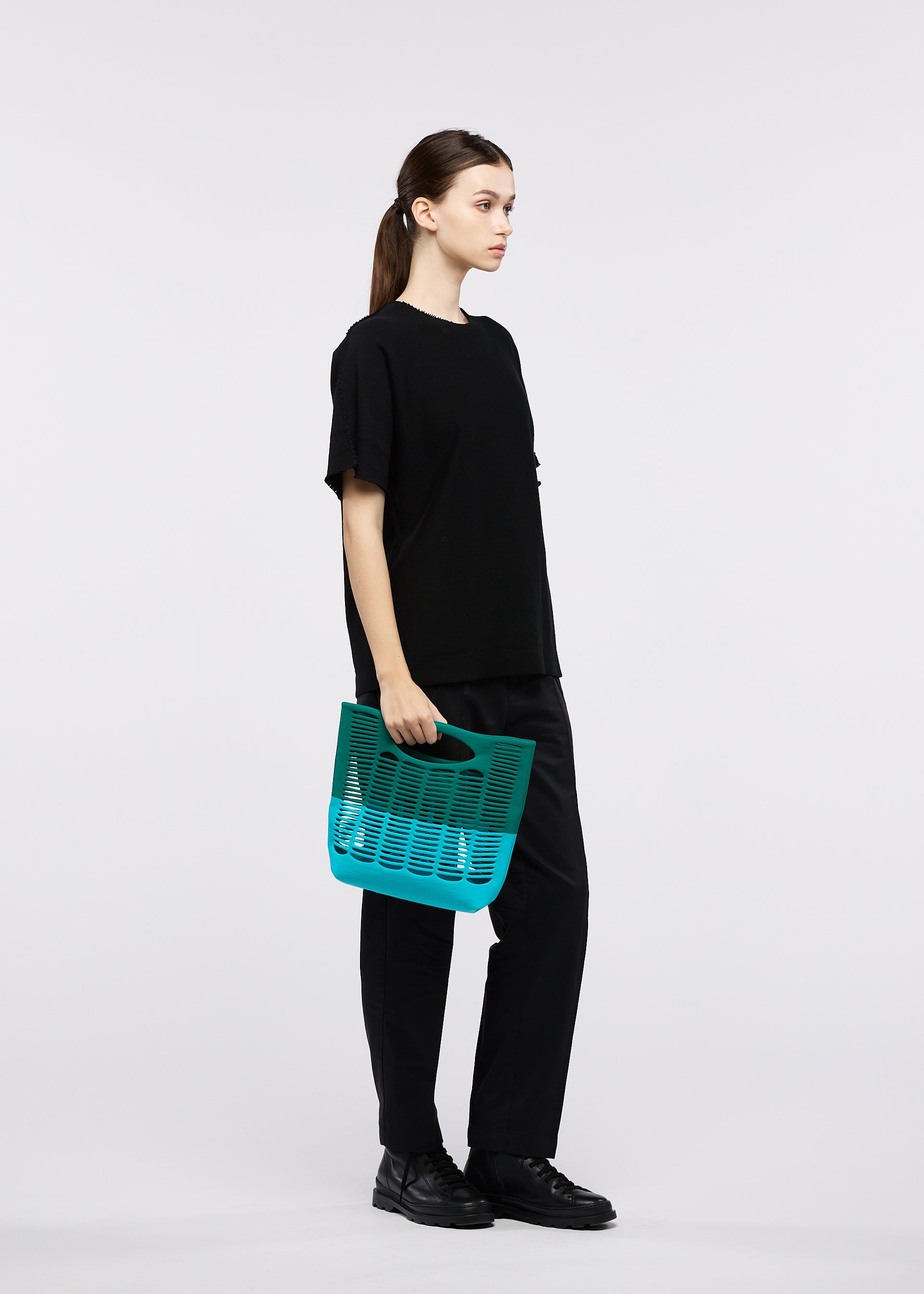 MOKKO BI-COLOR、バッグ&財布_トートバッグ、着用画像1