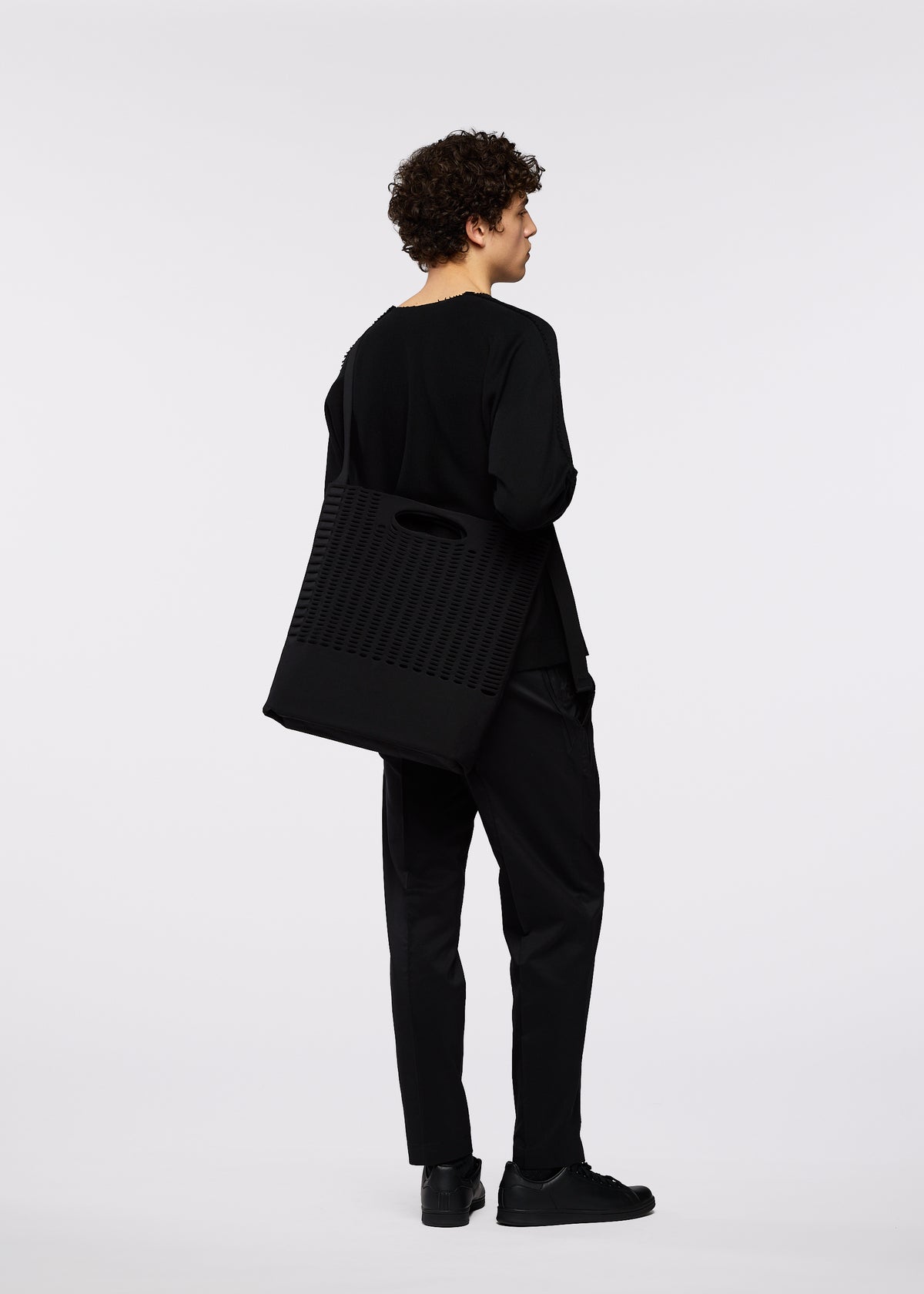 MOKKO MONO GRIP、バッグ&財布_ショルダーバッグ、着用画像1