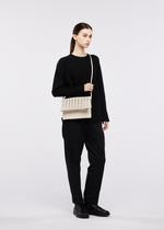 MOKKO WALE、バッグ&財布_ショルダーバッグ、着用画像1