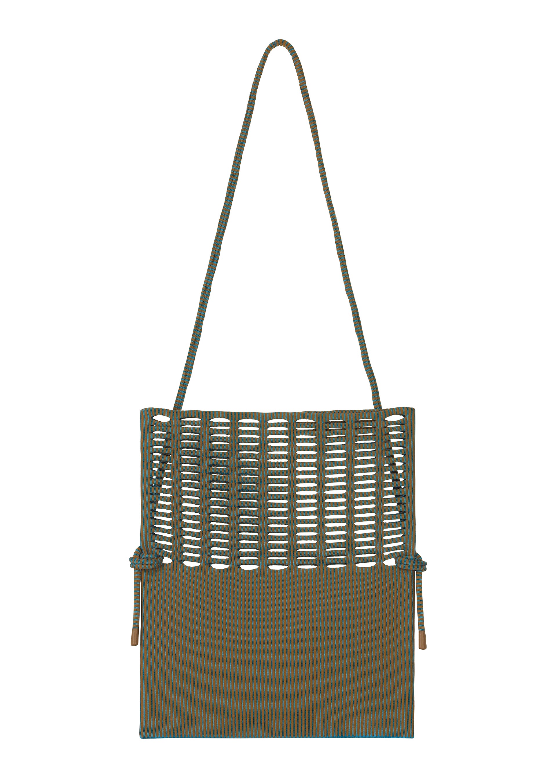 MOKKO WALE – isseymiyake.com