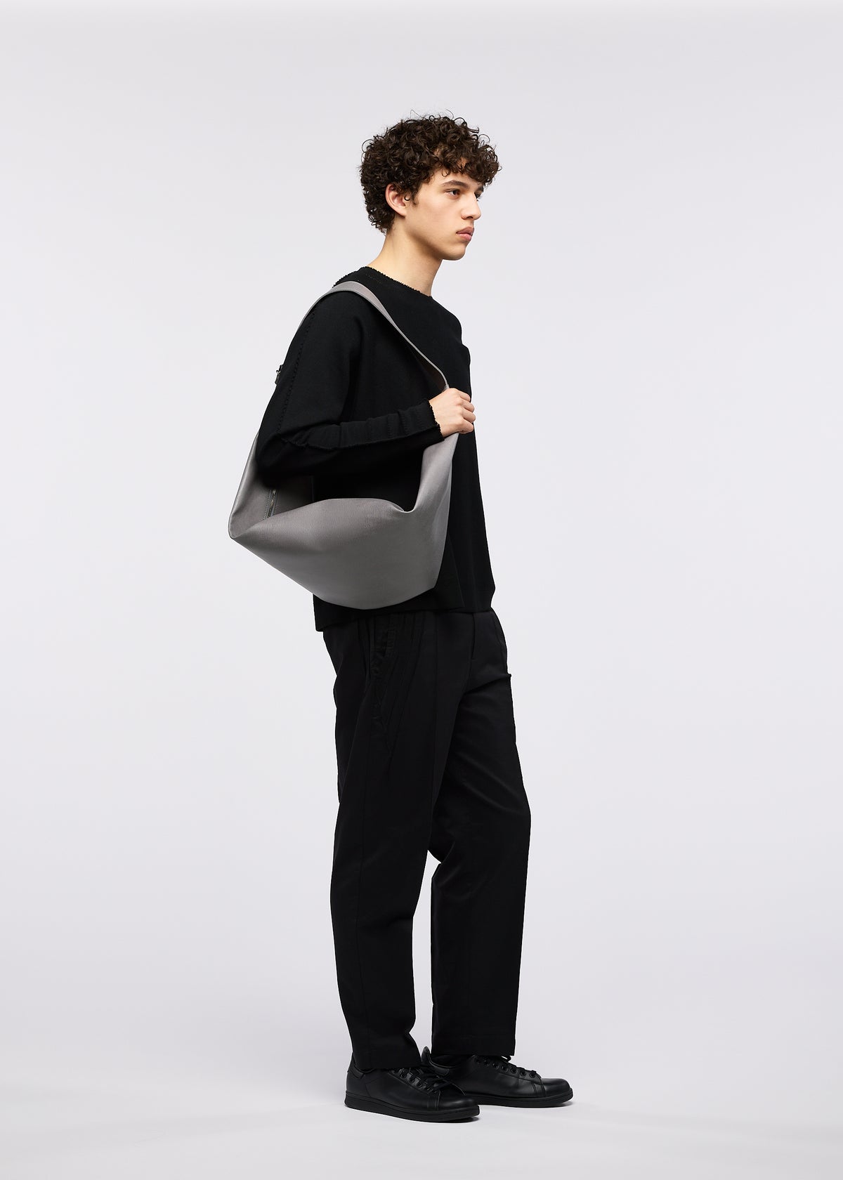 LEAF、バッグ&財布_ショルダーバッグ、着用画像2