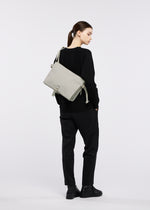 JABARA、バッグ&財布_ショルダーバッグ、着用画像1