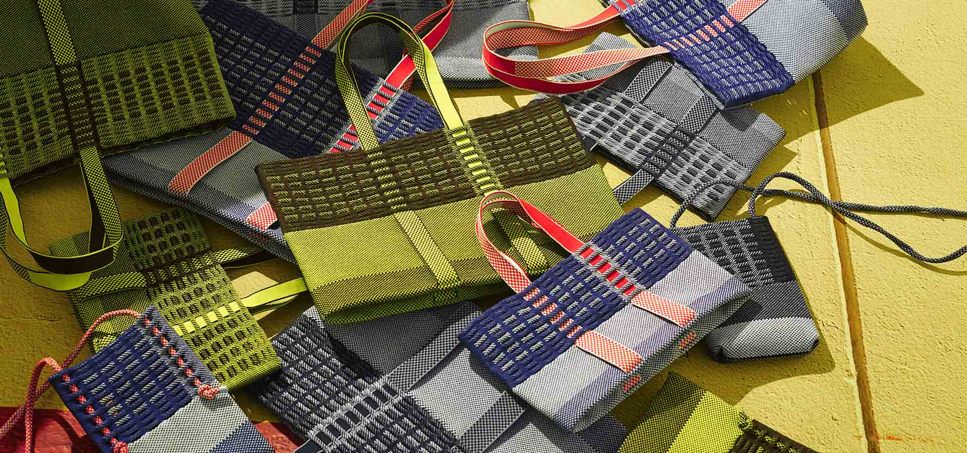 オンラインストア – isseymiyake.com