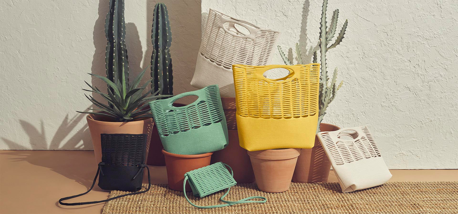オンラインストア – isseymiyake.com