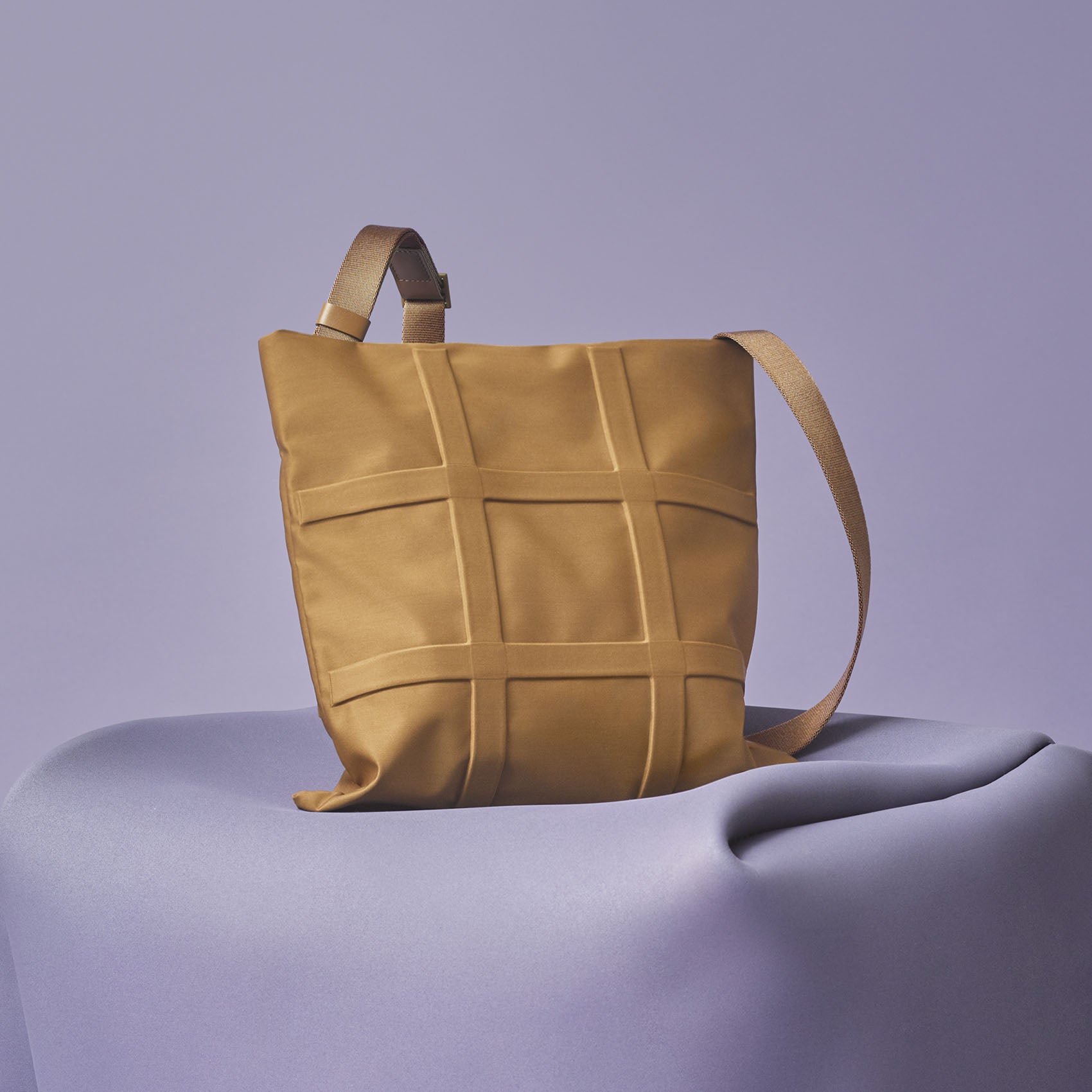 GOOD GOODS ISSEY MIYAKE アイテムシリーズ GRID – isseymiyake.com