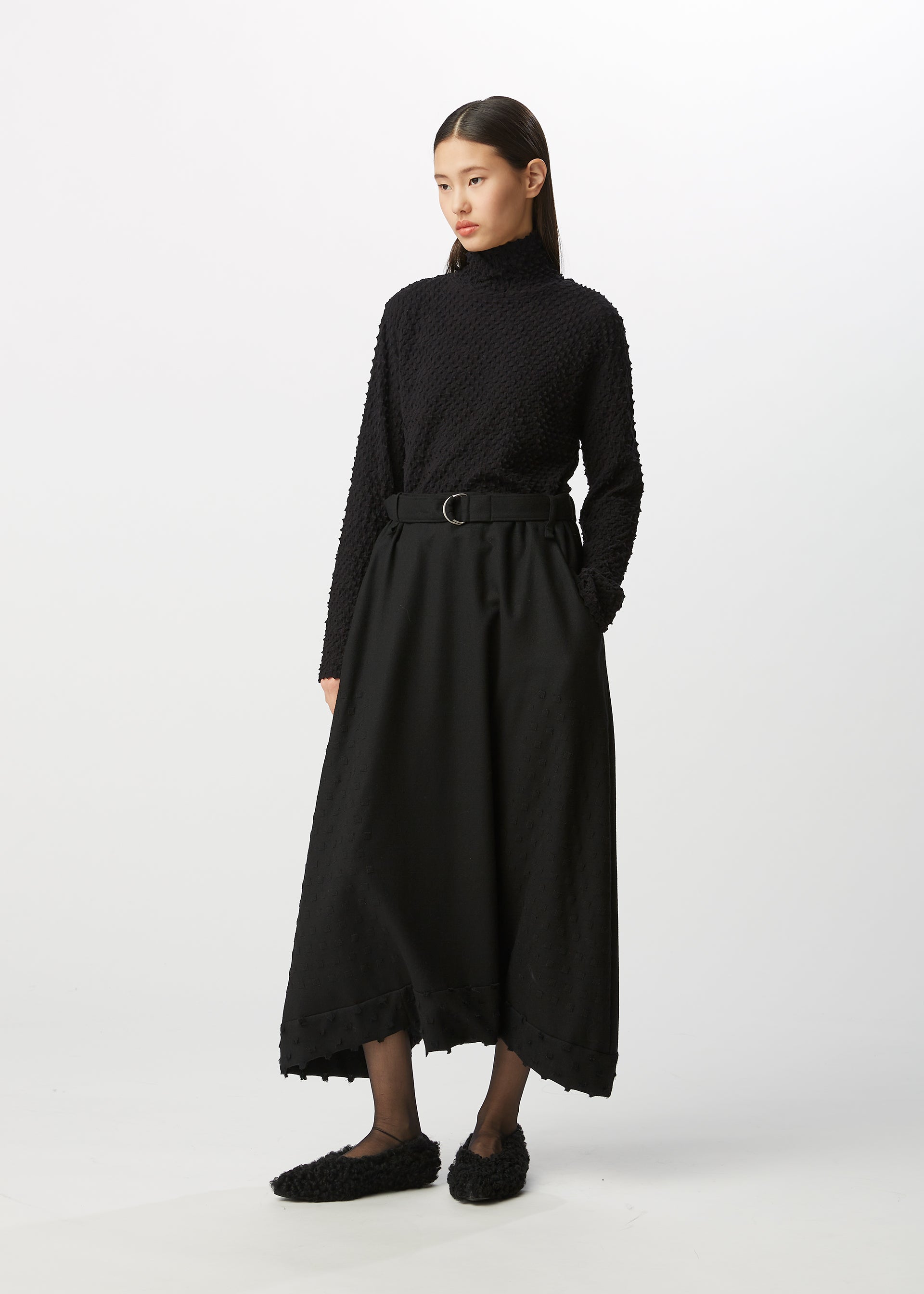 SQUARE CUT – isseymiyake.com