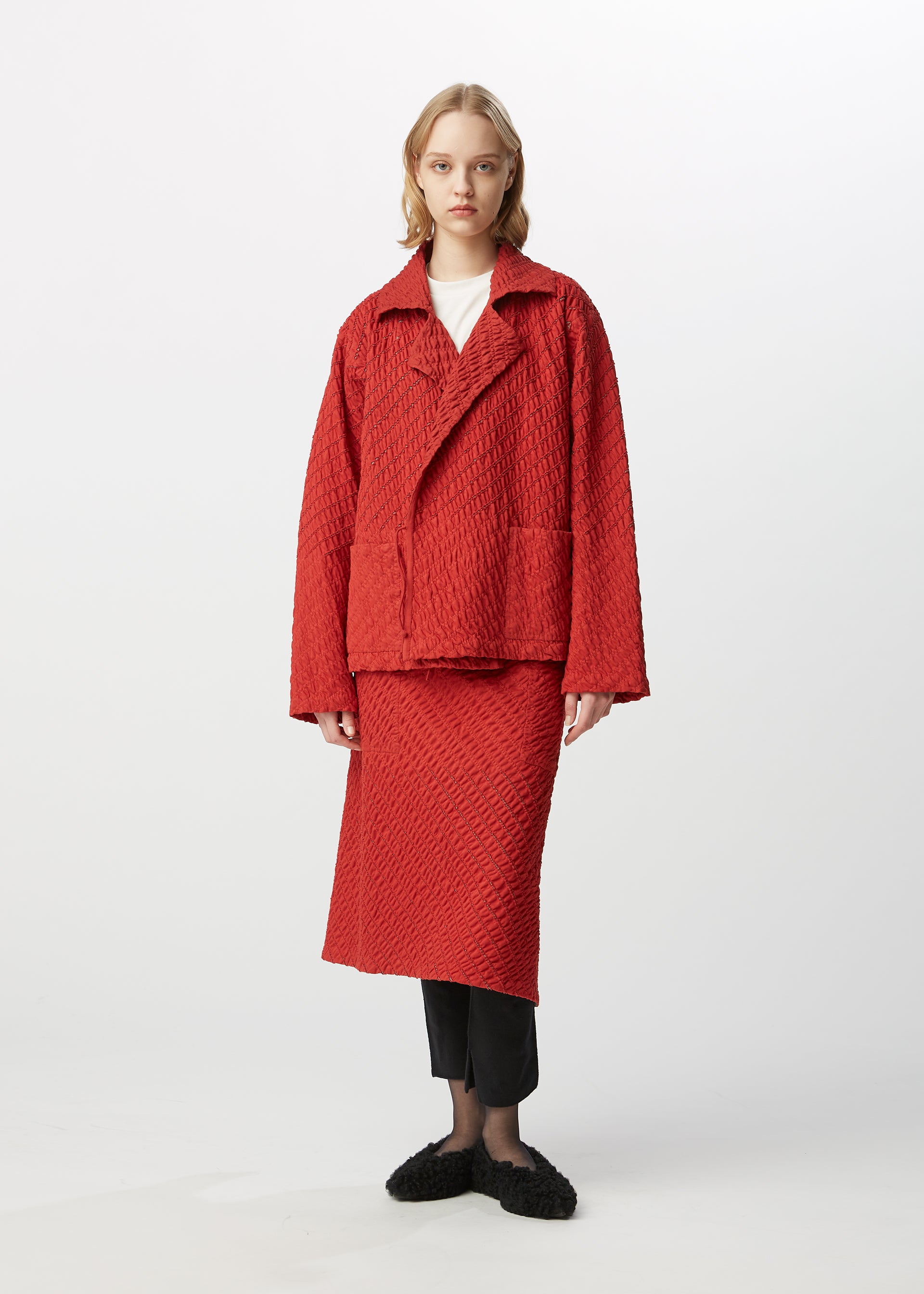 【八木莉可子着用】23SS ISSEY MIYAKE LINKAGE 半袖ニット 八木莉可子着用】23SS ISSEY MIYAKE LINKAGE 半袖ニット - メルカリ