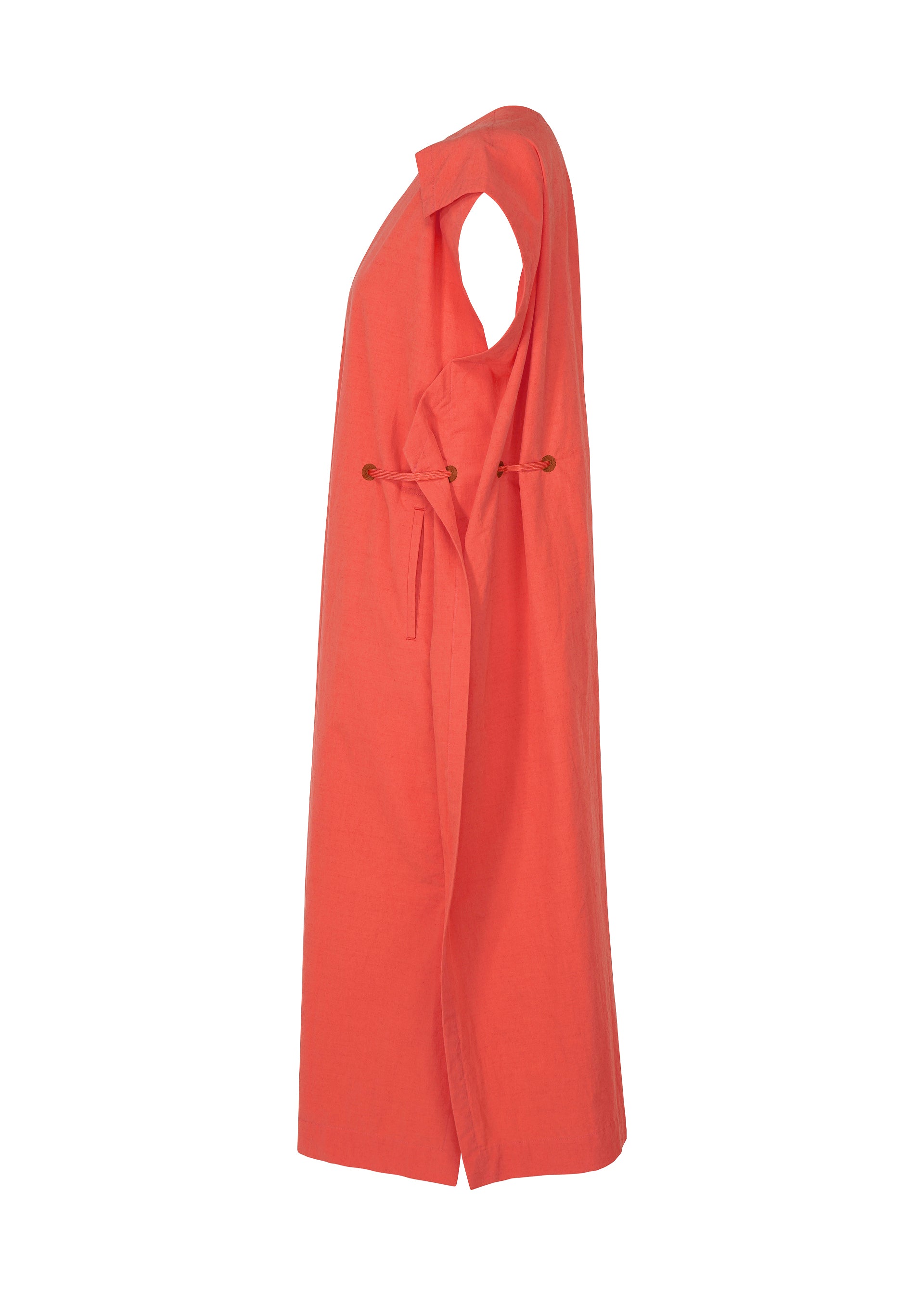EYELETS – isseymiyake.com