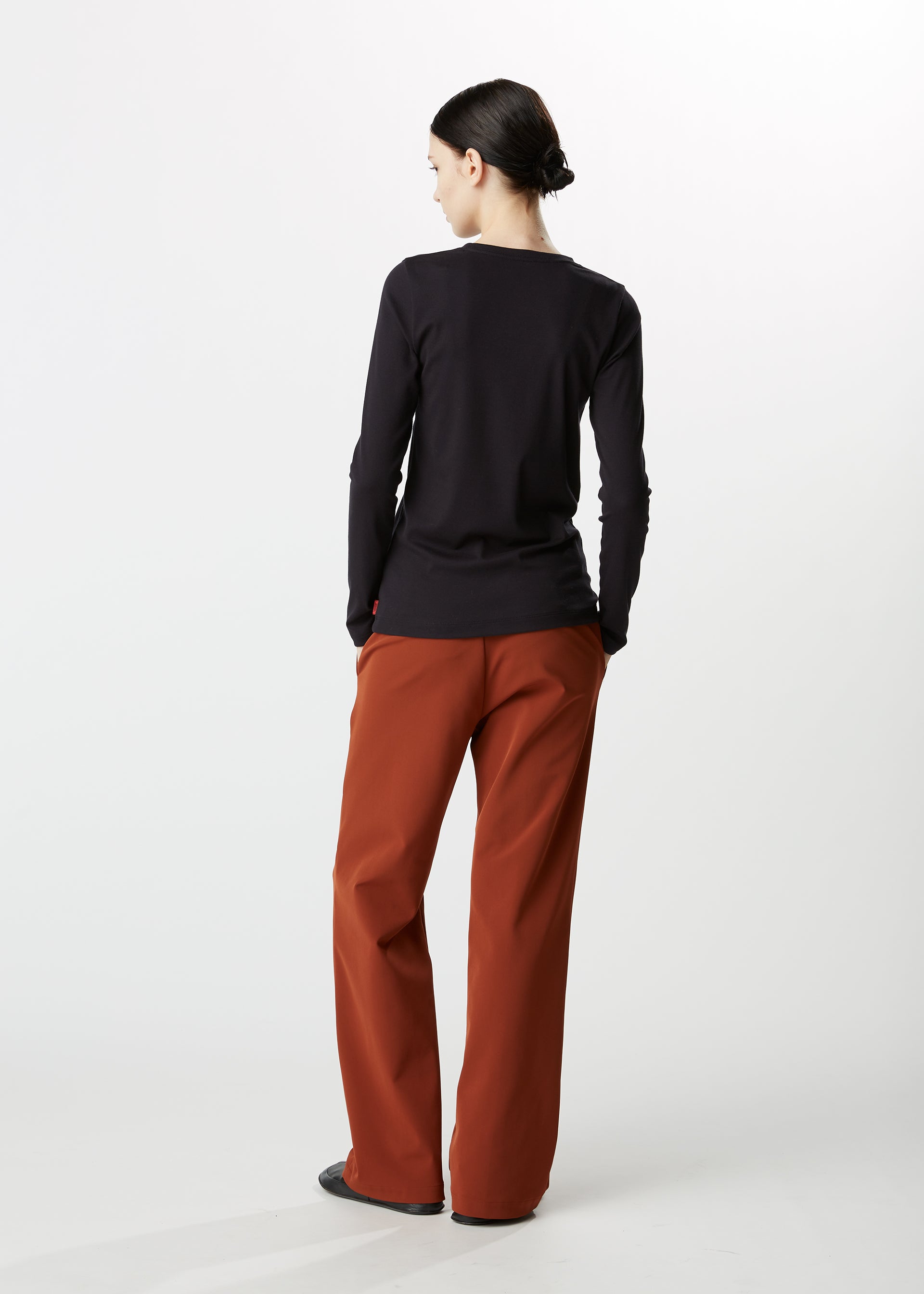 美品 イッセイミヤケ HaaT CP JERSEY 黒 132 5. STANDARD – isseymiyake.com