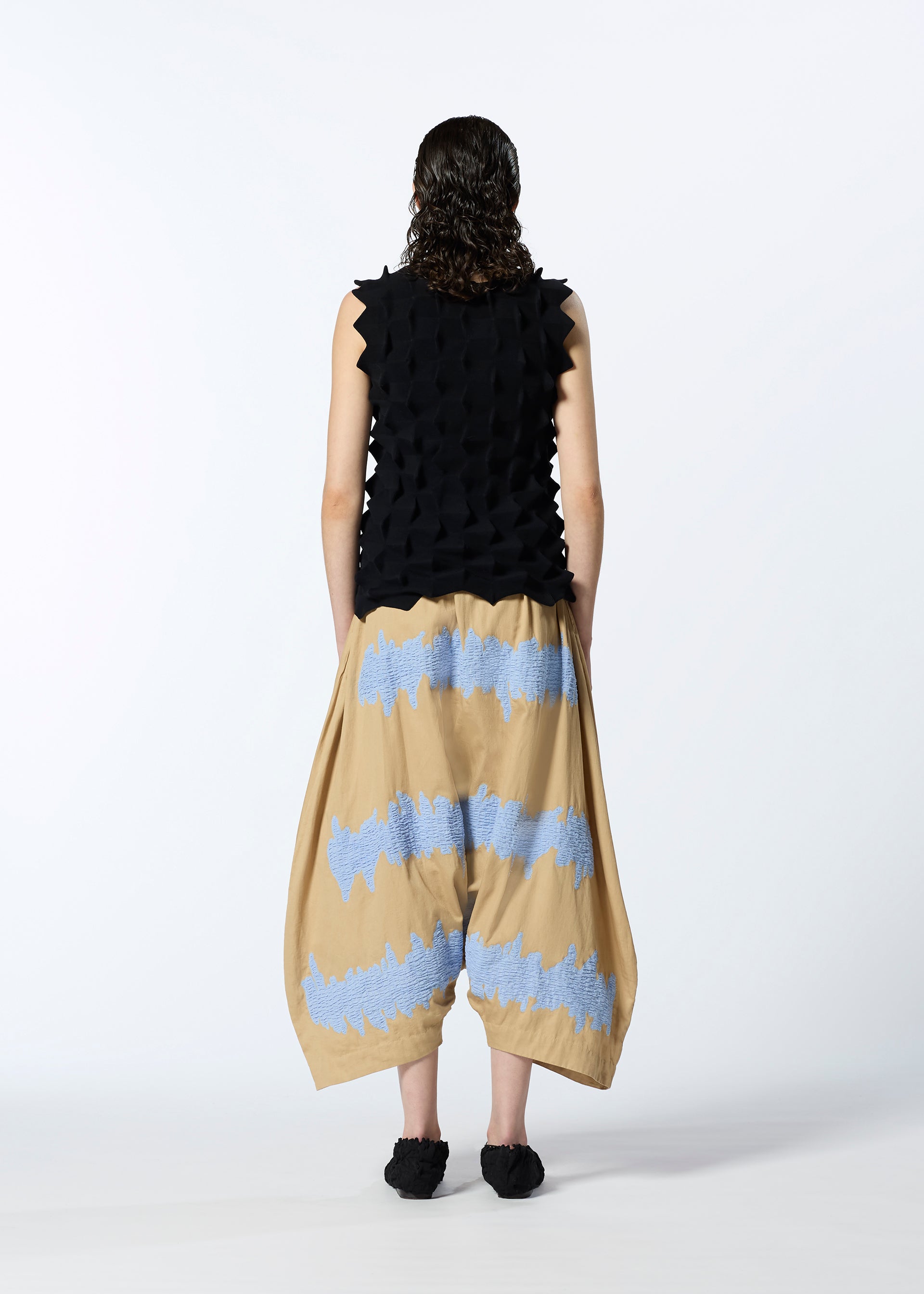 ZIG KNIT、ウィメンズ_トップス_トップ、着用画像3