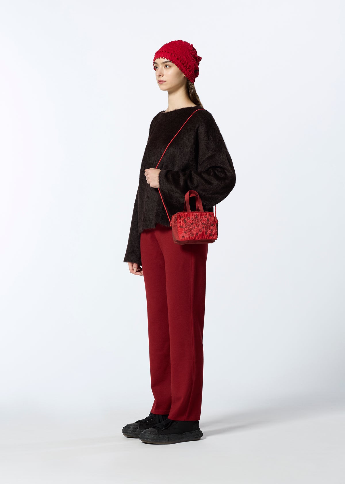 BHILL TRAVEL CASE、バッグ&財布_ポーチ&クラッチバッグ、着用画像2