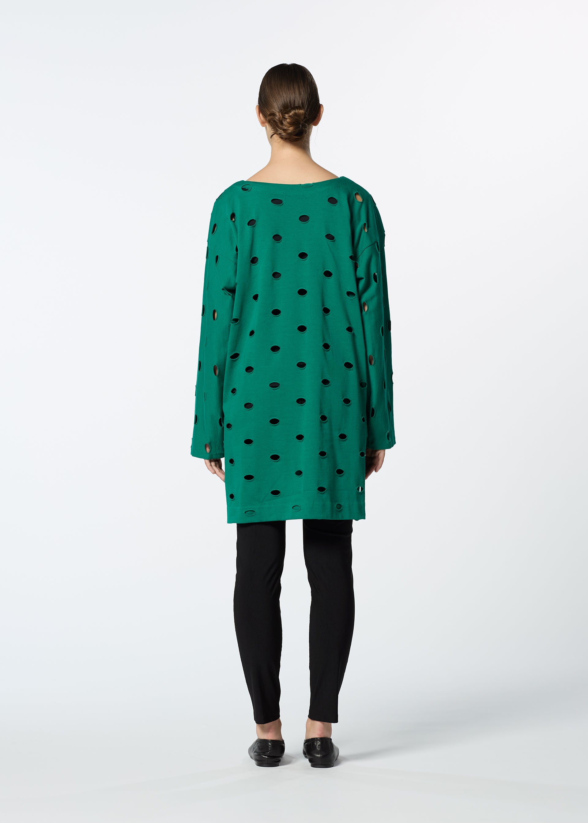 NYLON STRETCH BOTTOM – isseymiyake.com NYLON STRETCH BOTTOM – isseymiyake.com