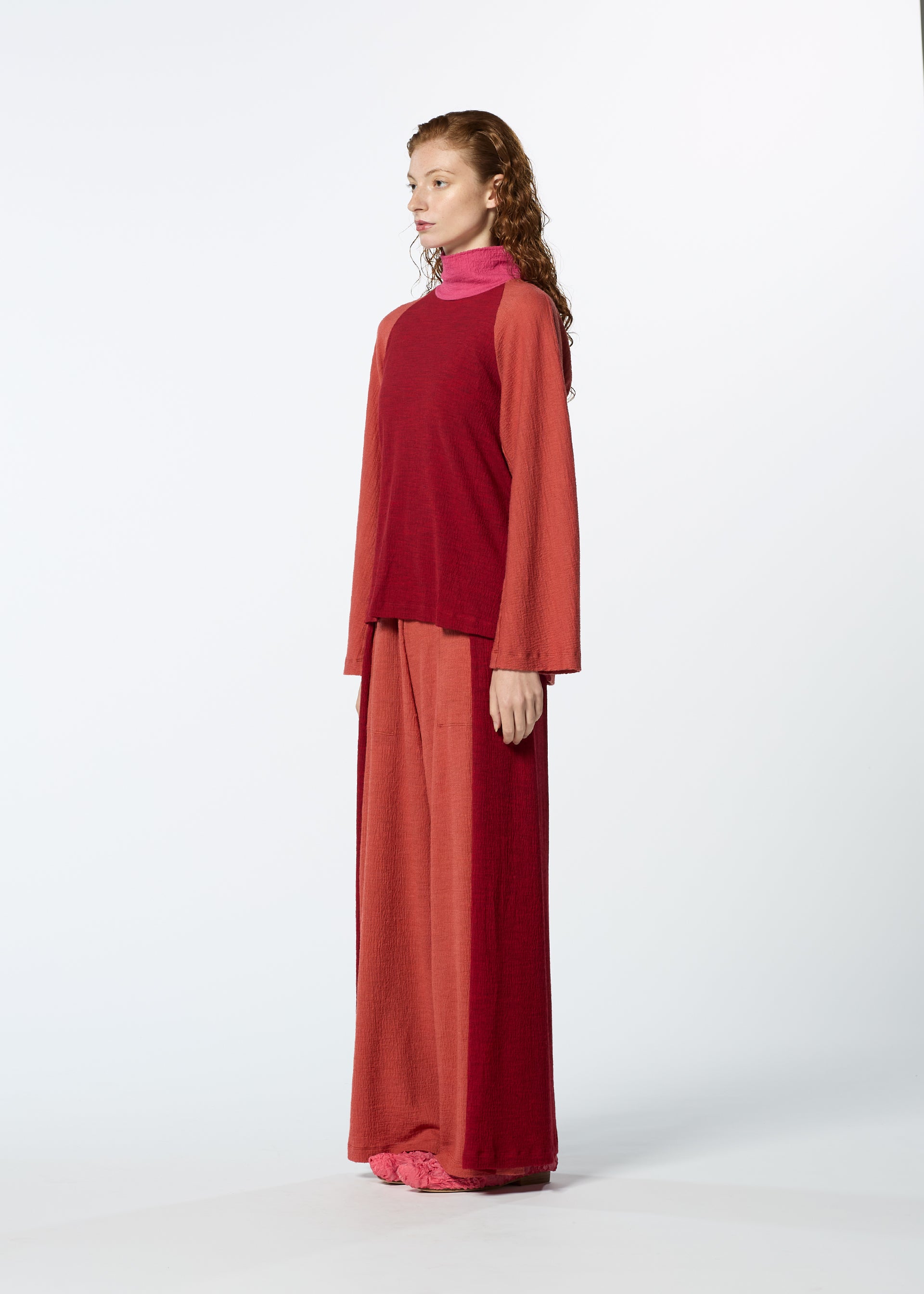 TRI COLOR WOOL、ウィメンズ_パンツ、着用画像2