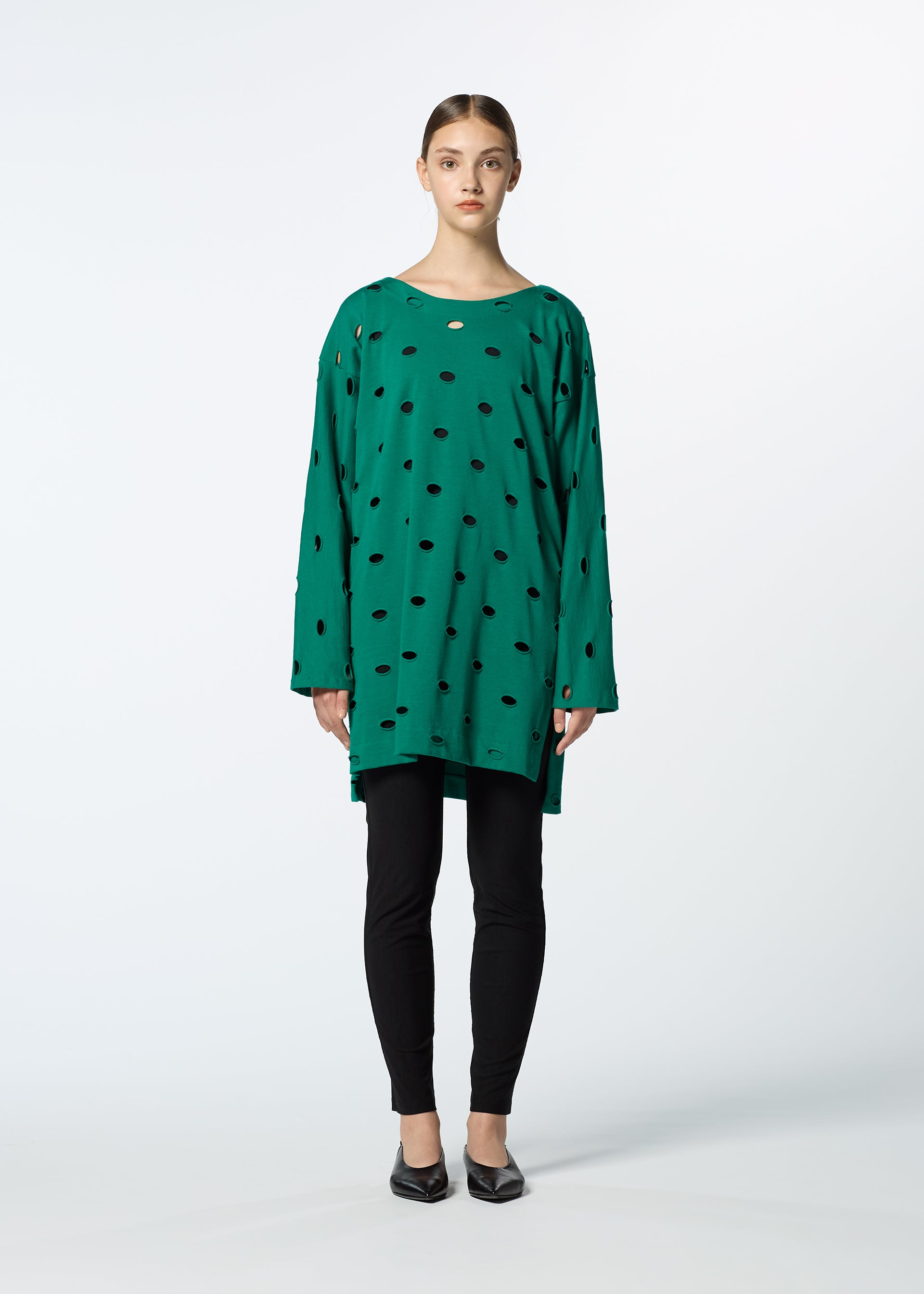 ウィメンズ／トップス／チュニック – isseymiyake.com