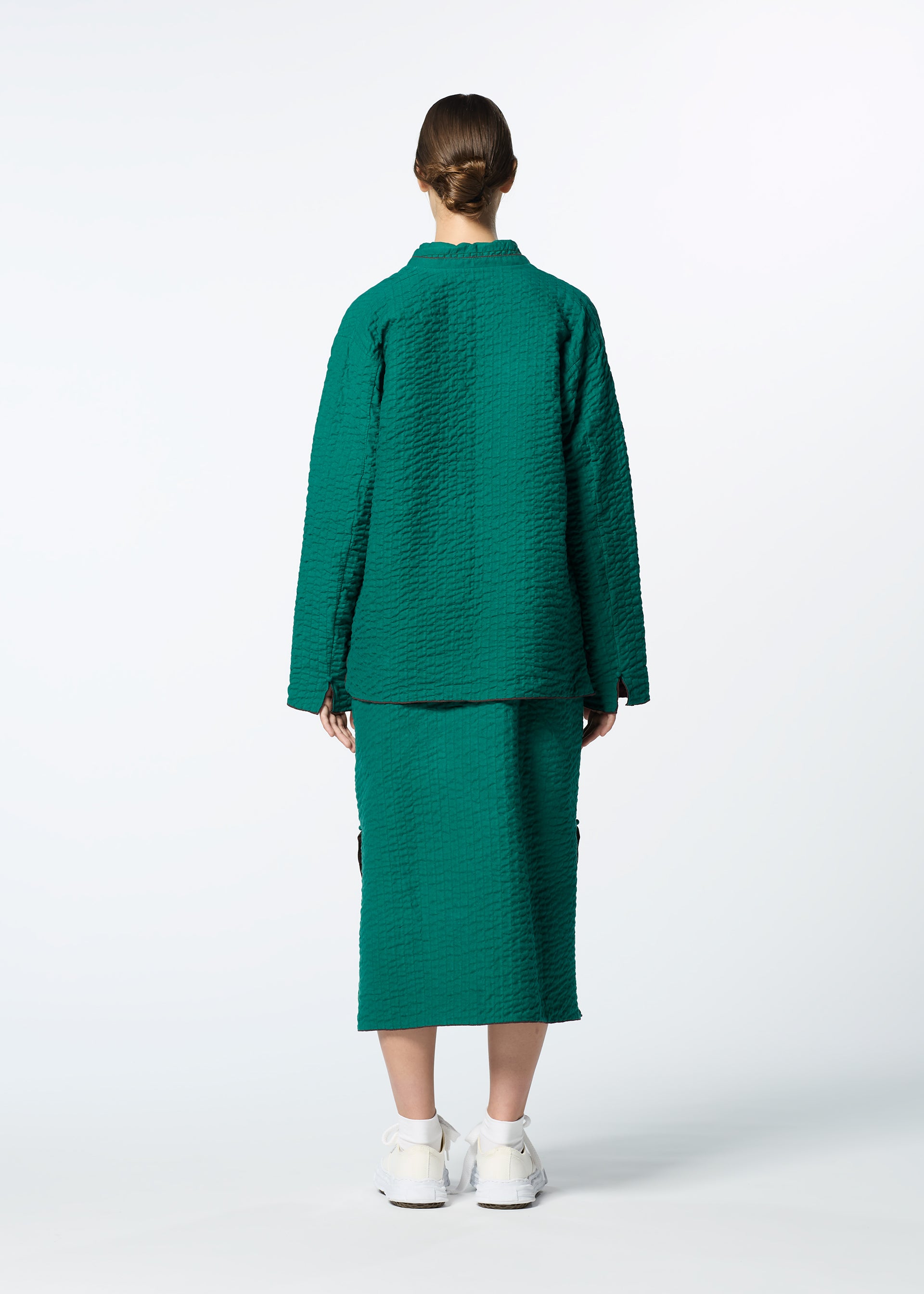 DUAL LAYER – isseymiyake.com