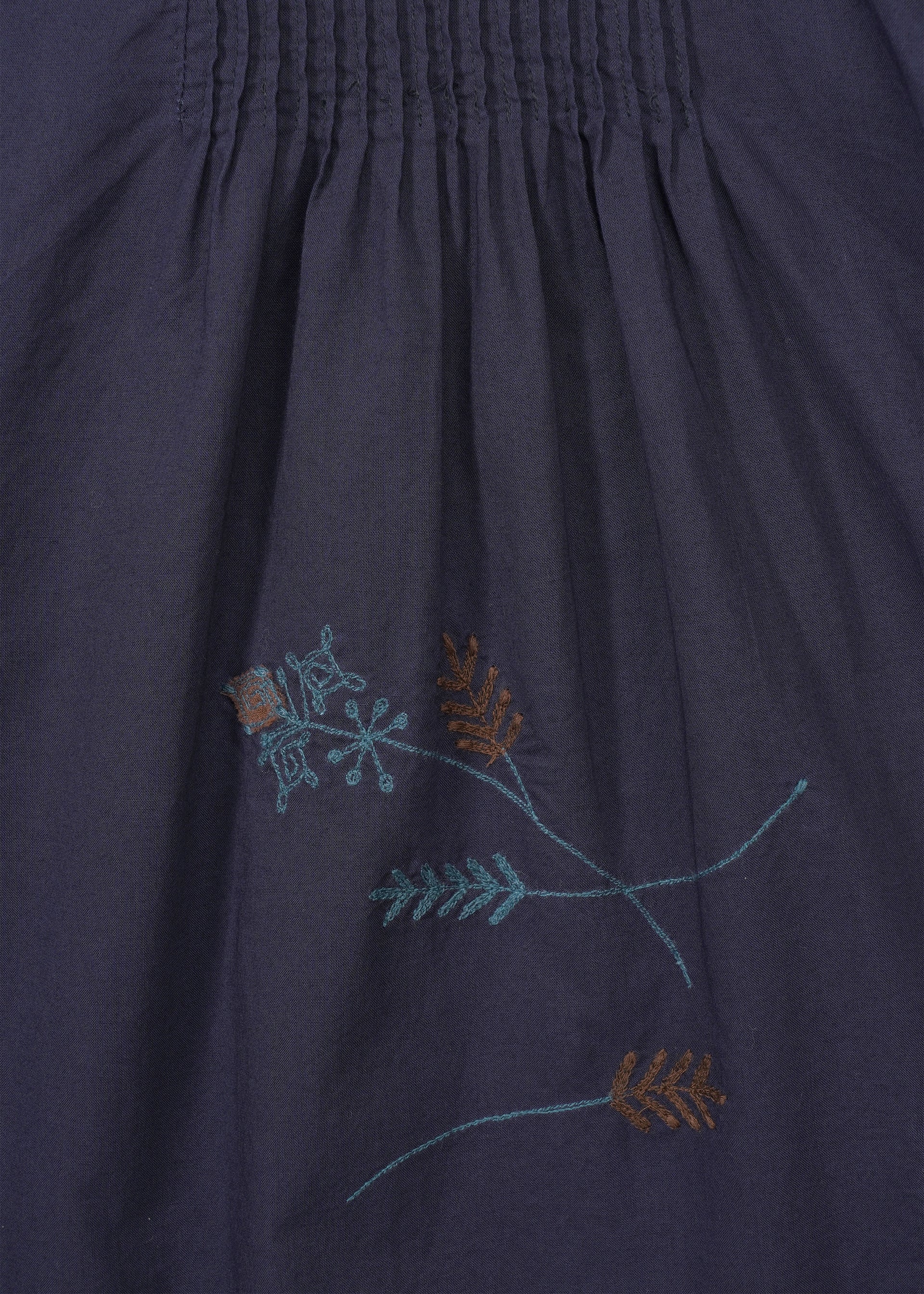 DAMI LEAVES – isseymiyake.com