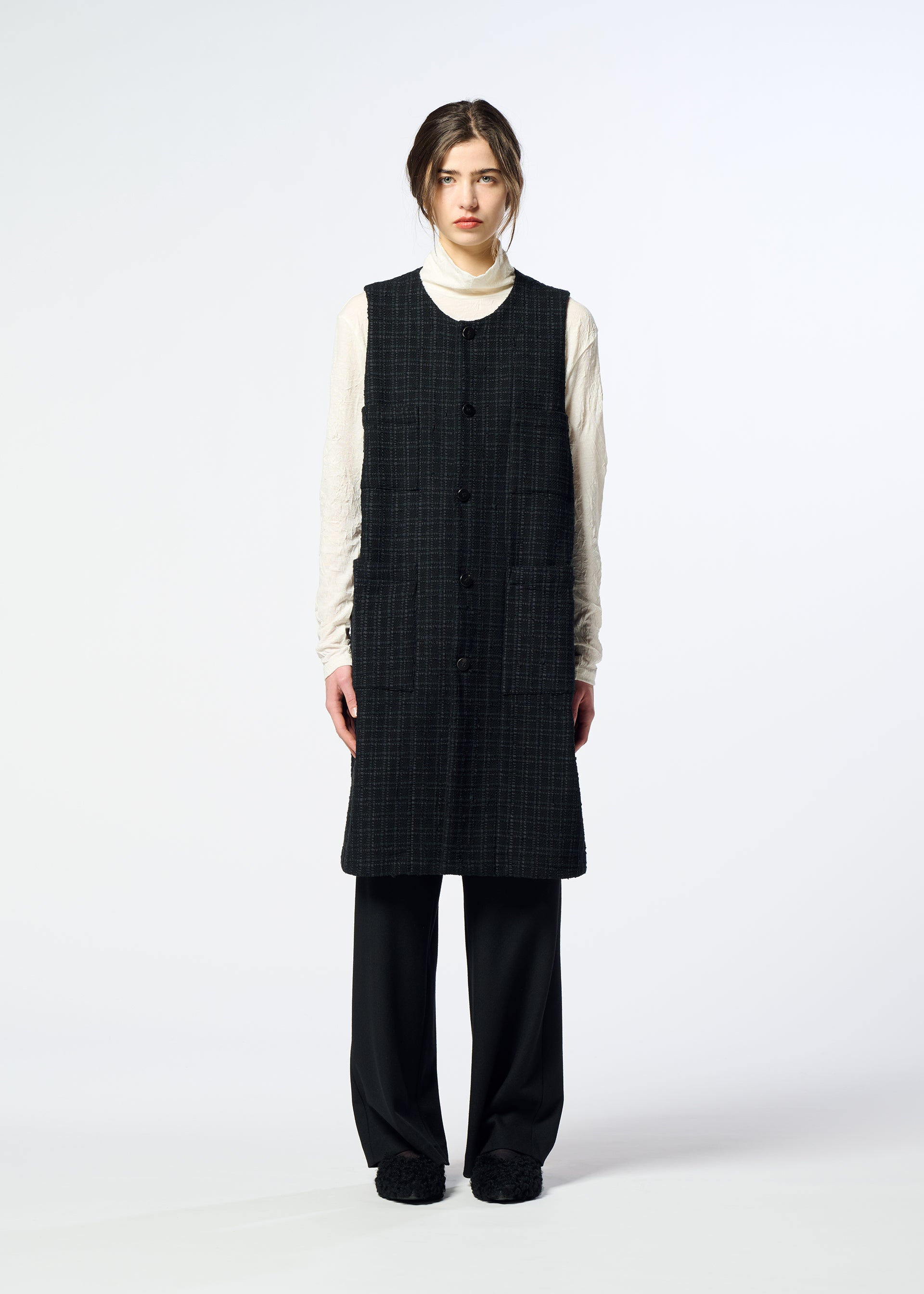 ウィメンズ／トップス／ベスト – isseymiyake.com